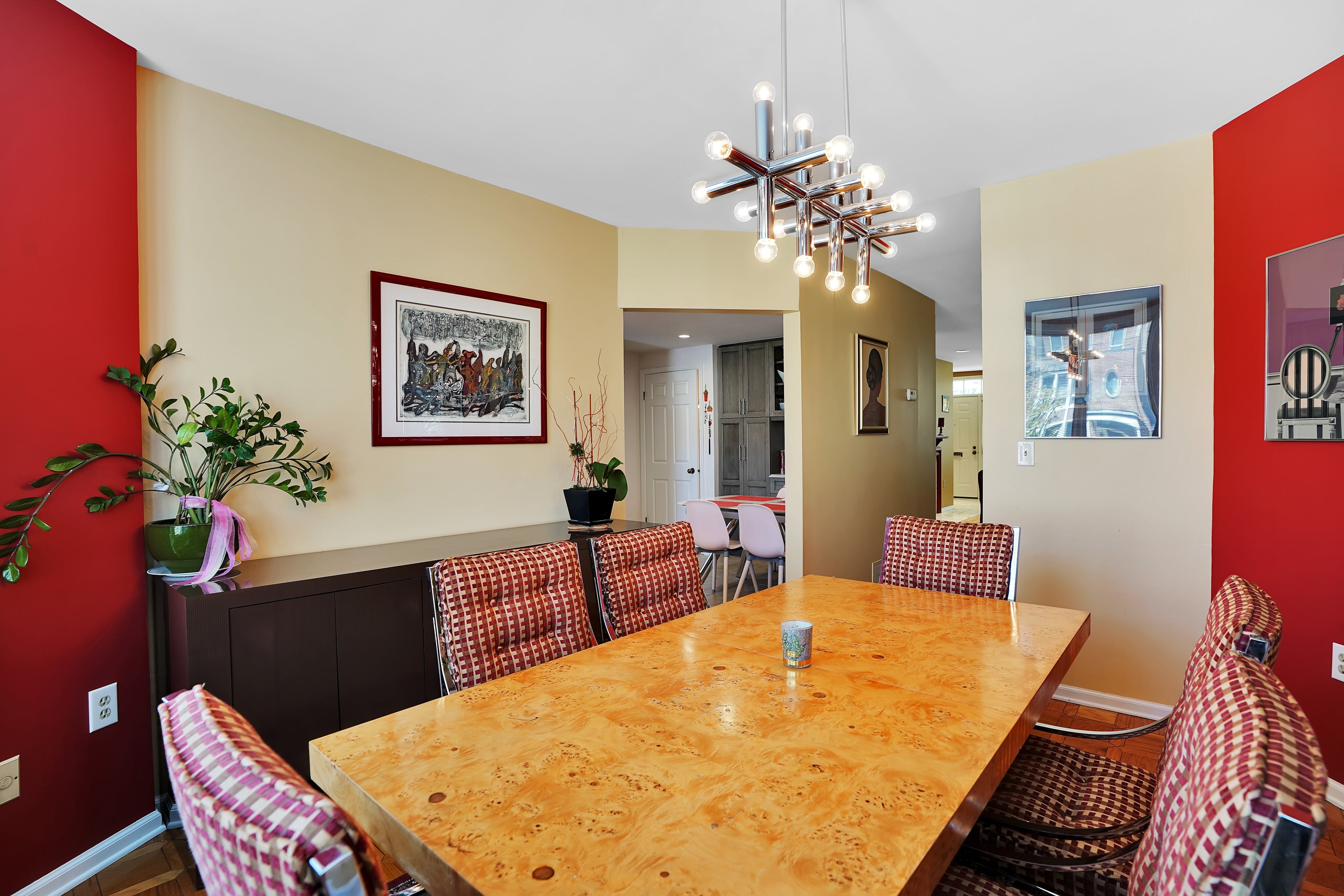 126 Kensington Drive