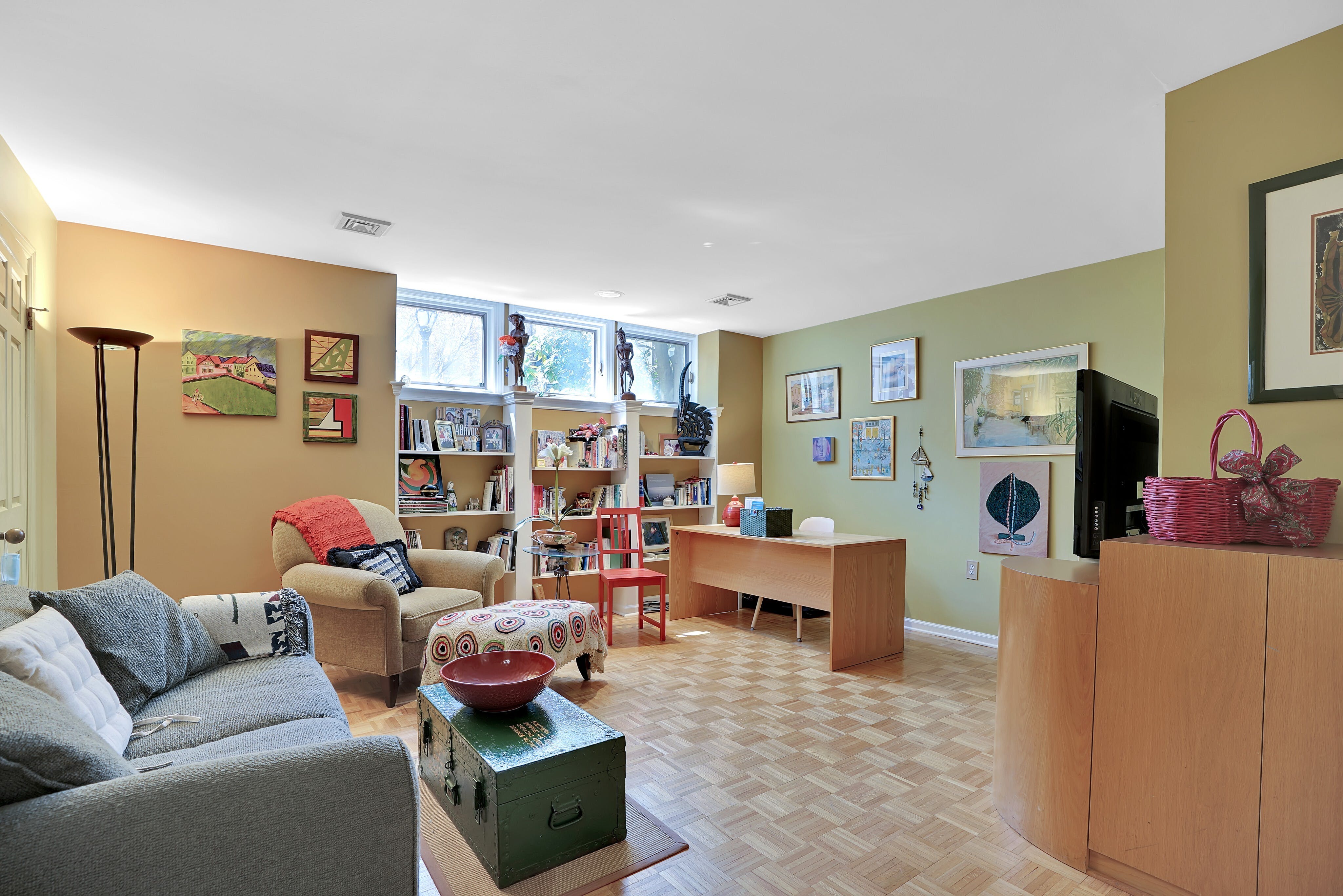 126 Kensington Drive