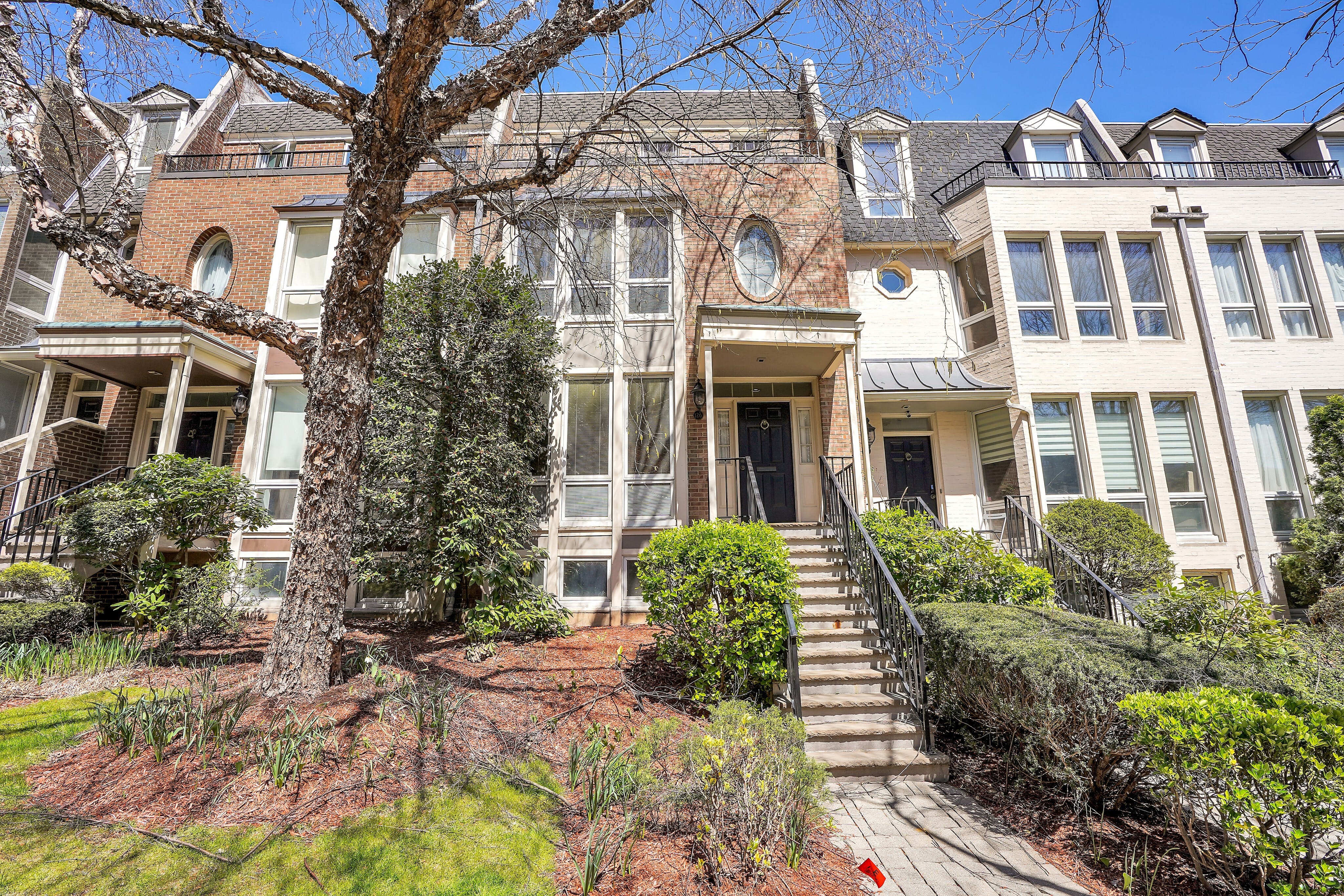 126 Kensington Drive