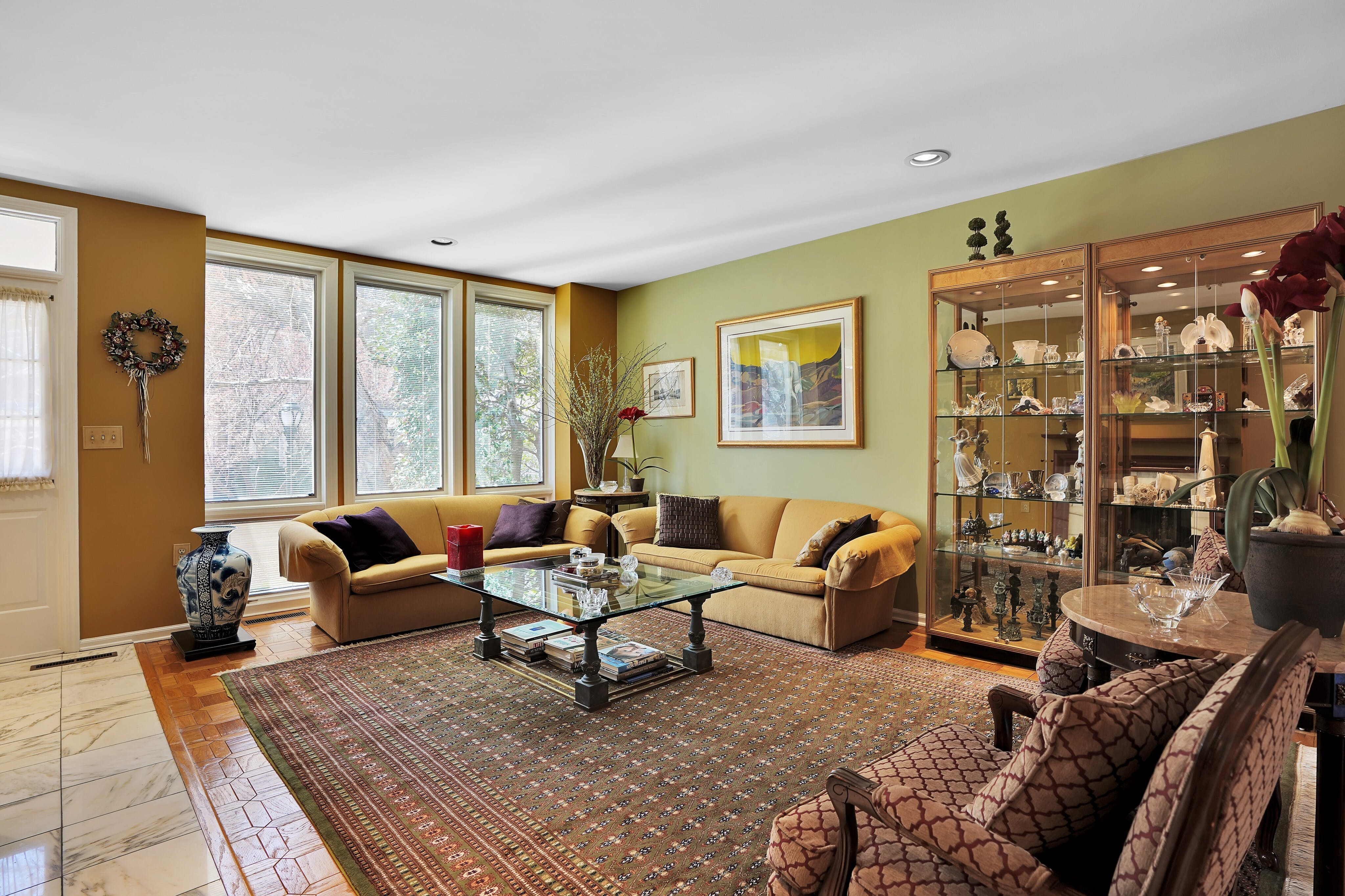 126 Kensington Drive