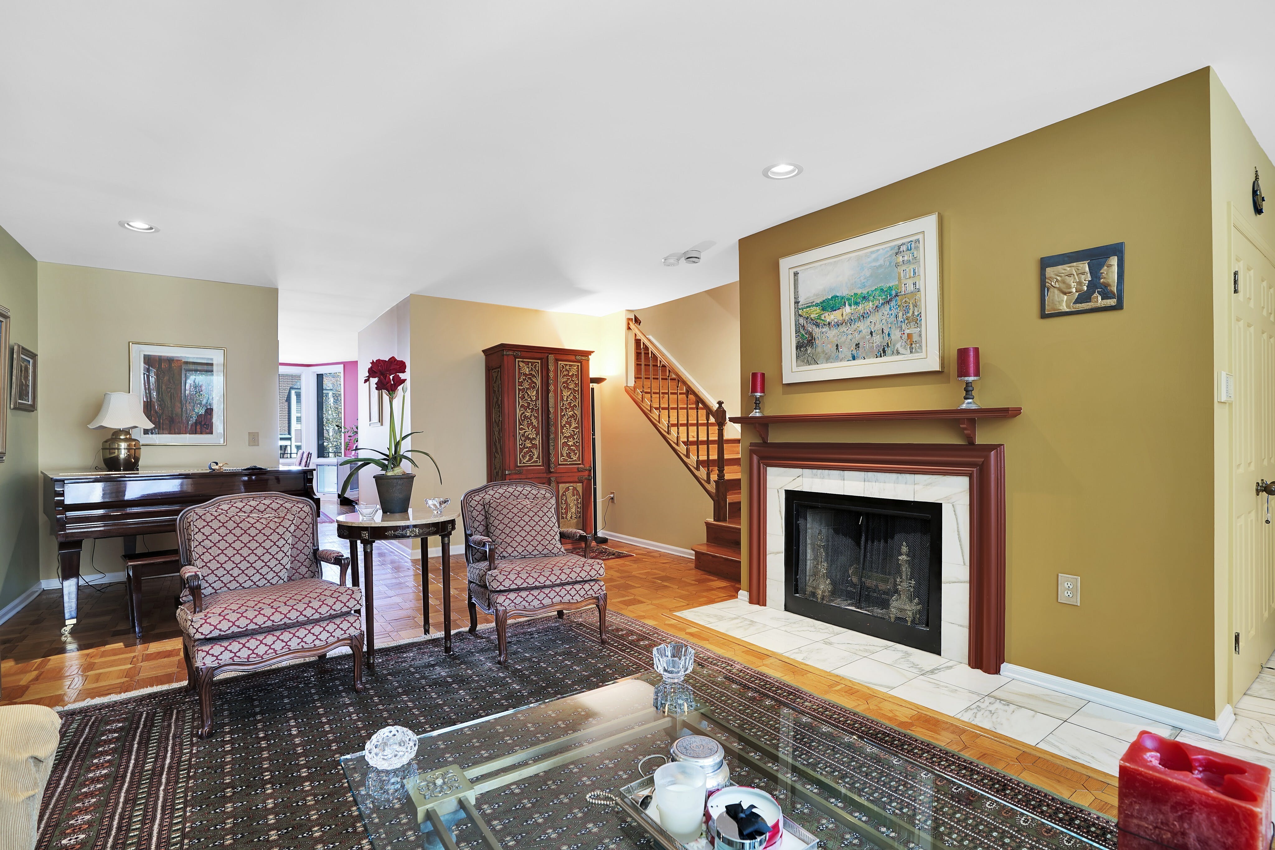 126 Kensington Drive