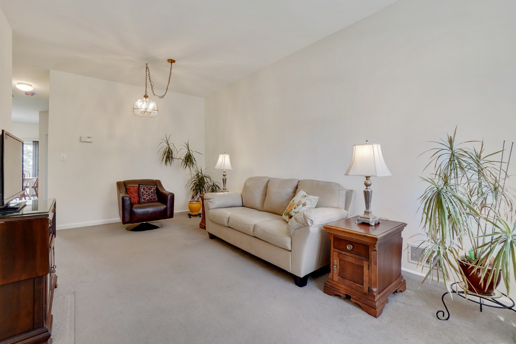 137 Stratford Drive
