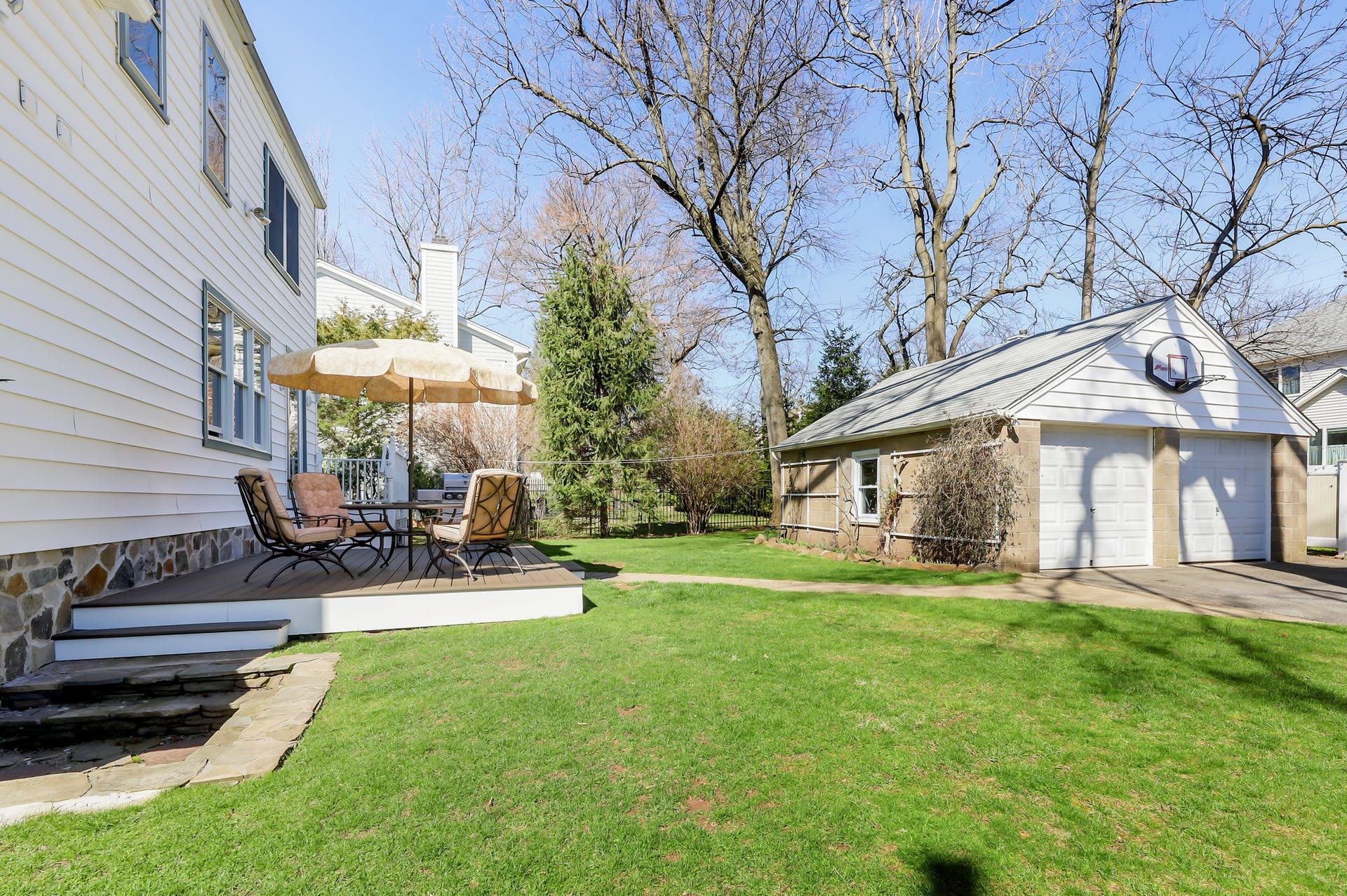 143 Newcomb Rd