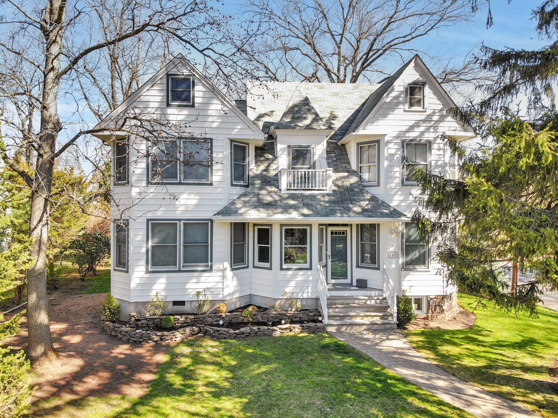 143 Newcomb Rd