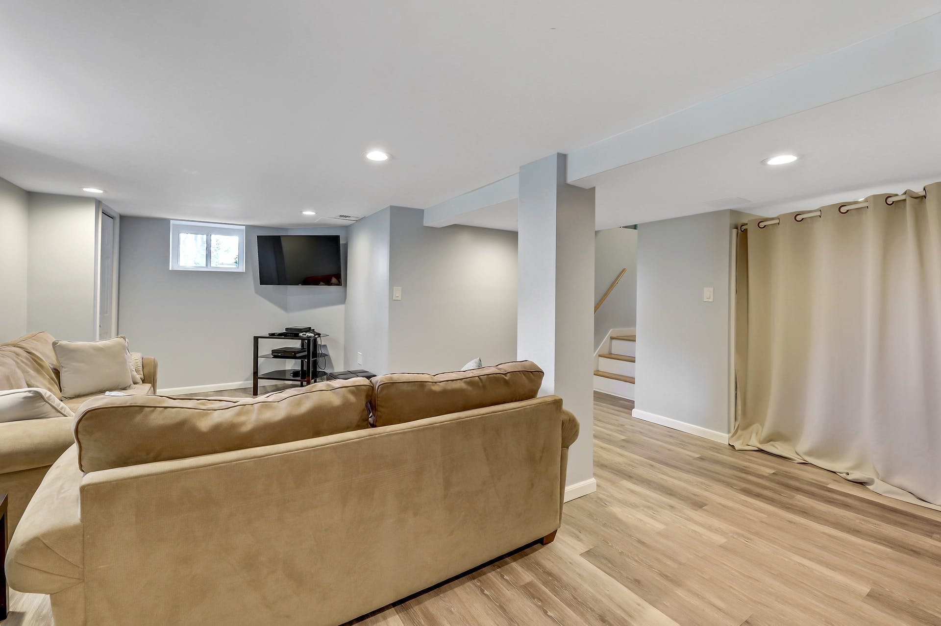 143 Newcomb Rd