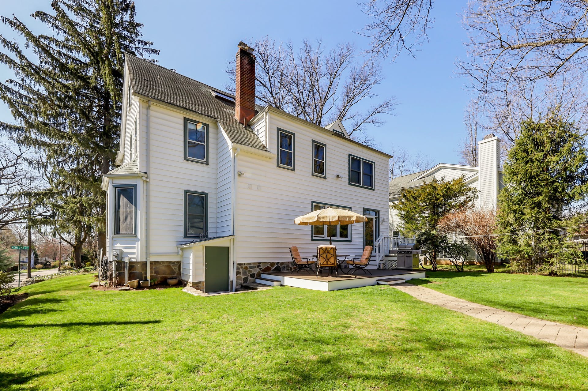 143 Newcomb Rd