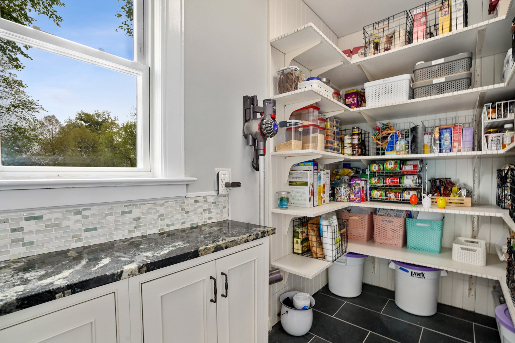 15 Hillside Avenue