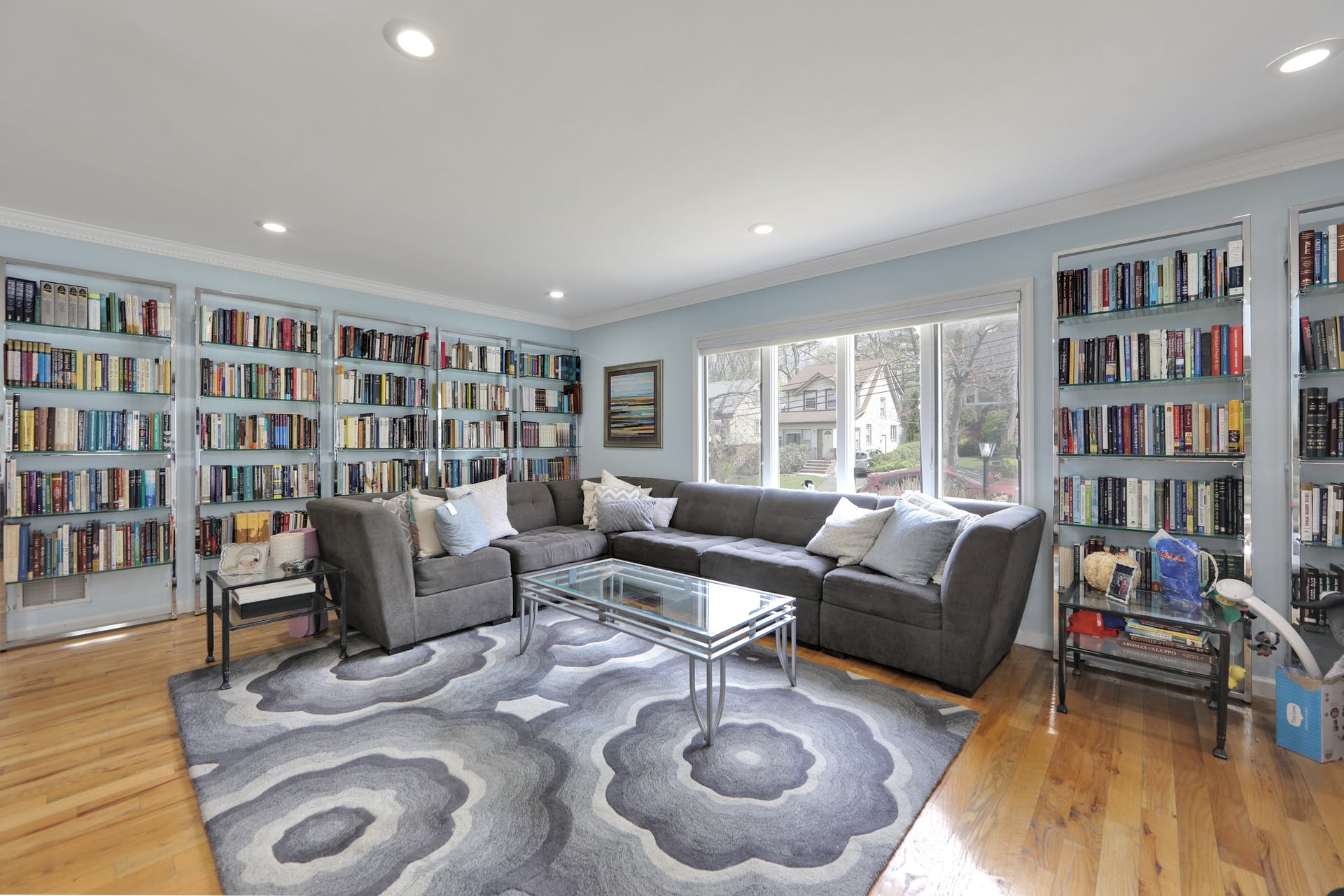 240 Van Nostrand Ave