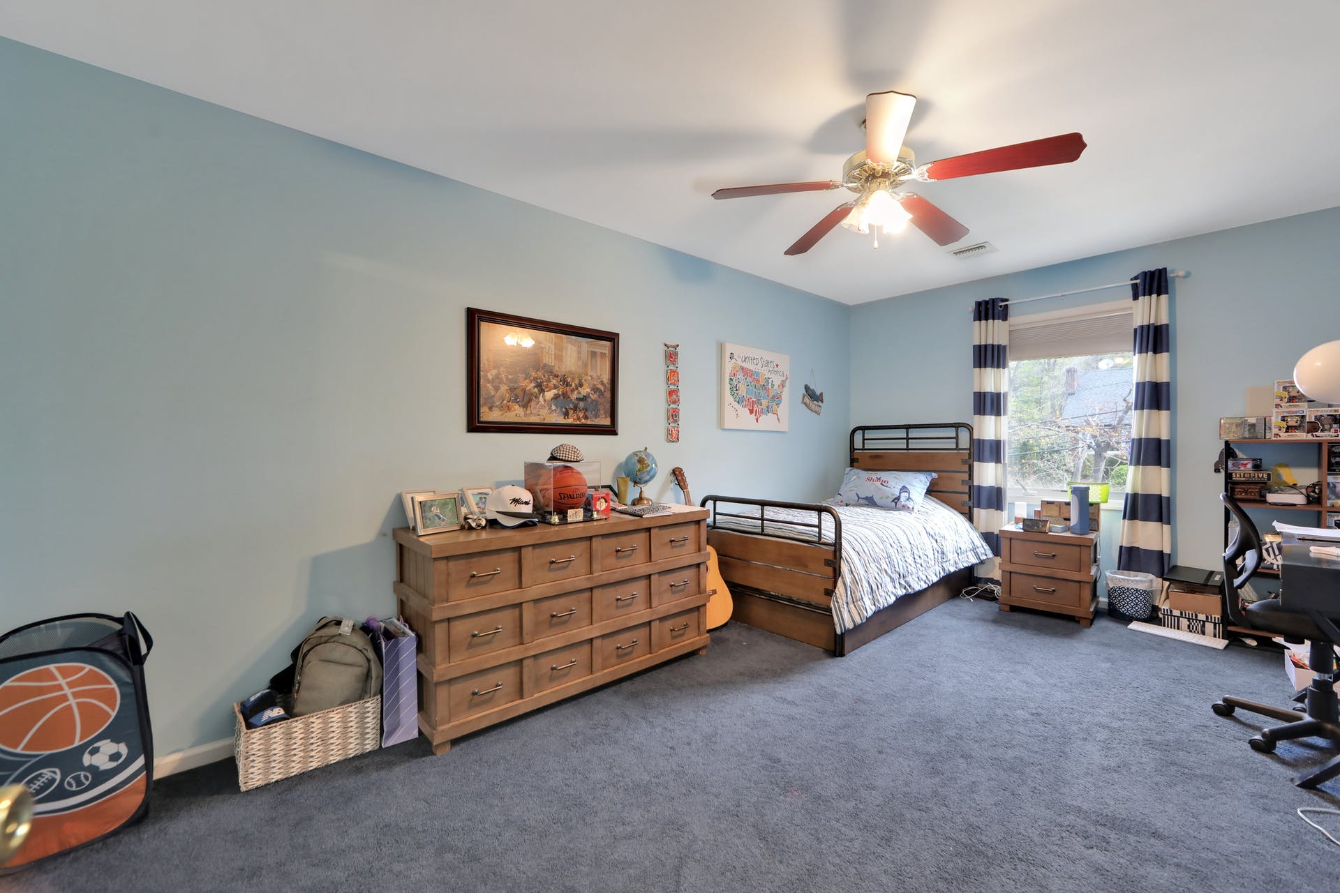 240 Van Nostrand Ave