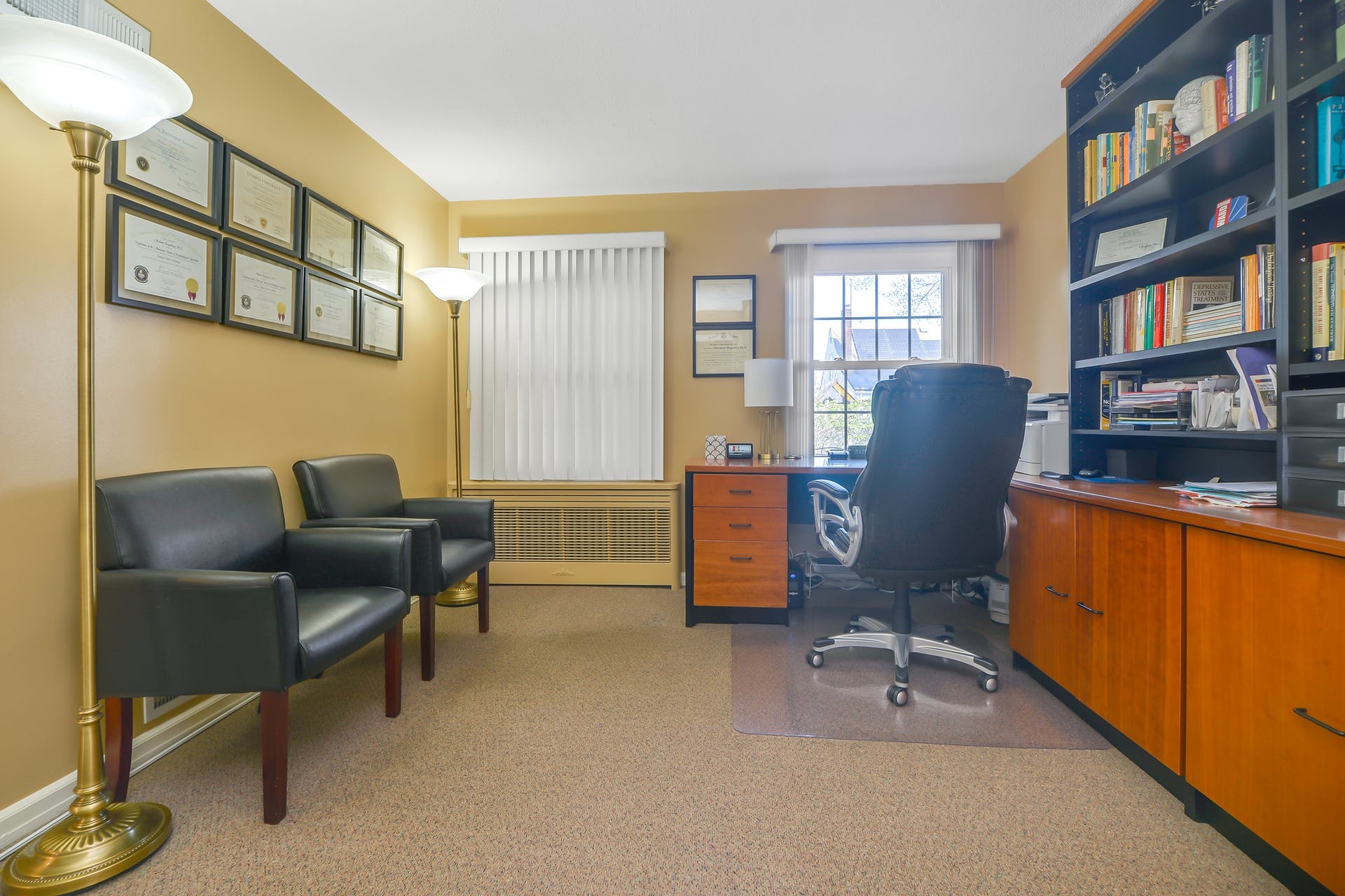2-31 Summit Avenue