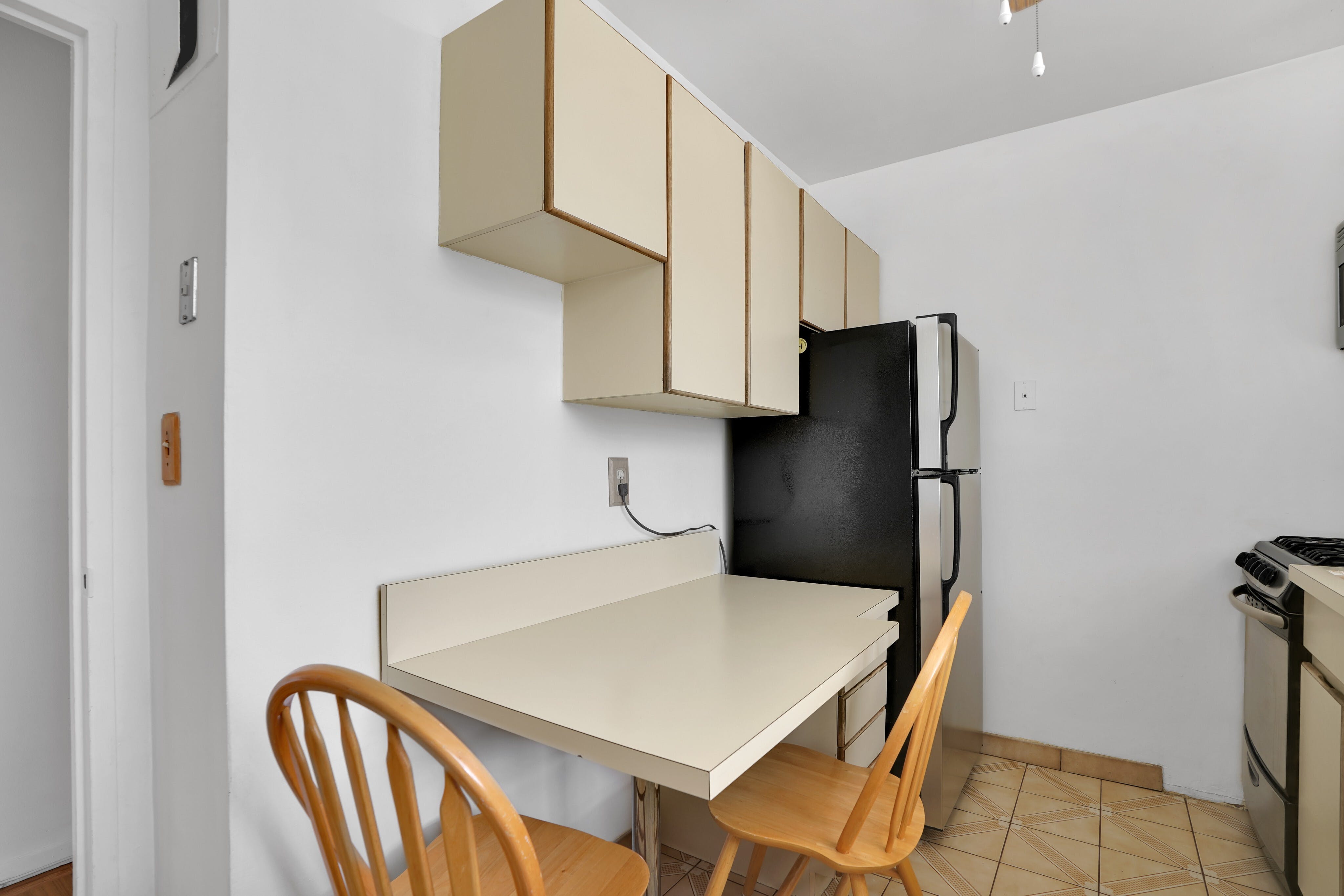 4 Horizon Road # 409