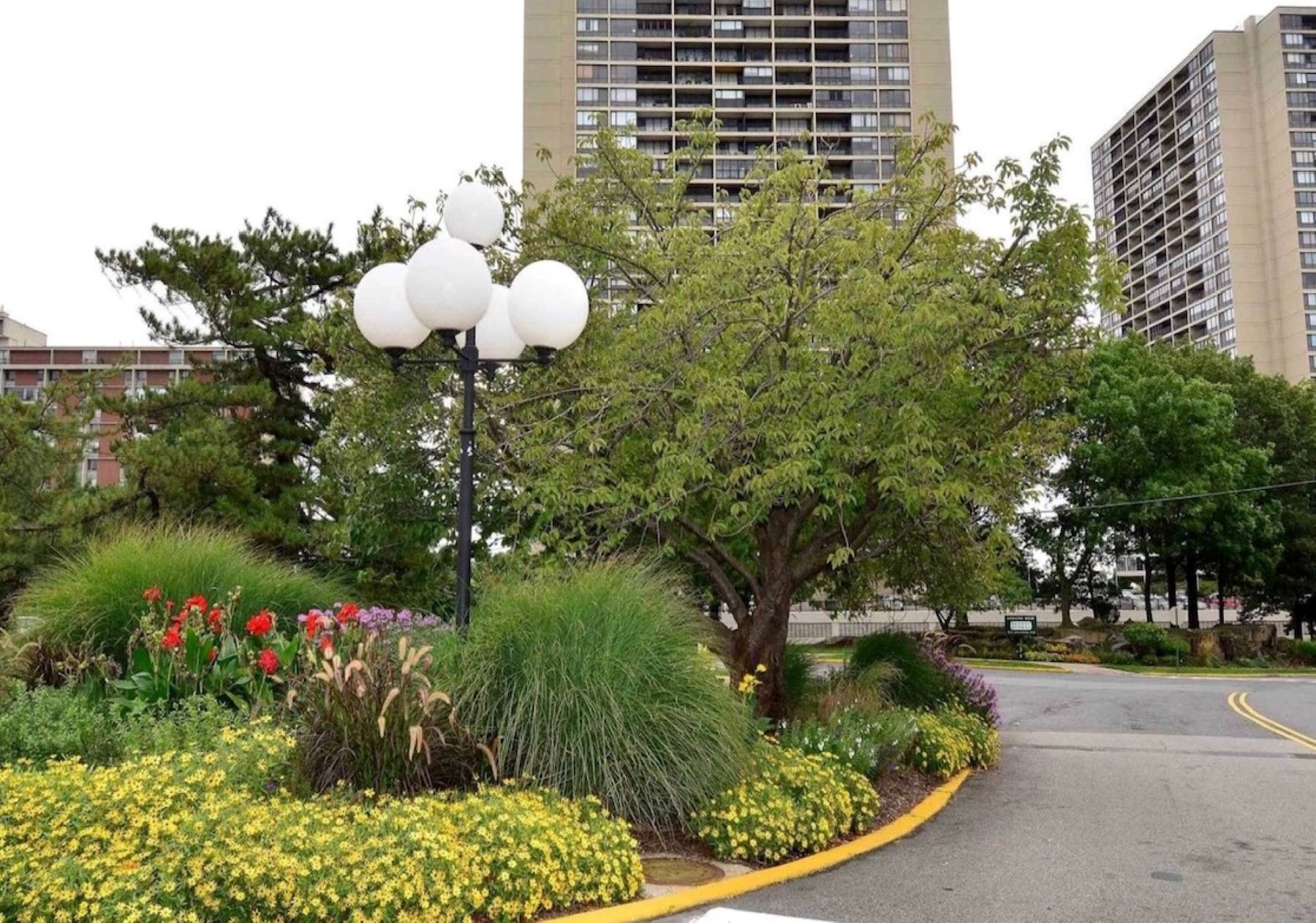 4 Horizon Road # 409