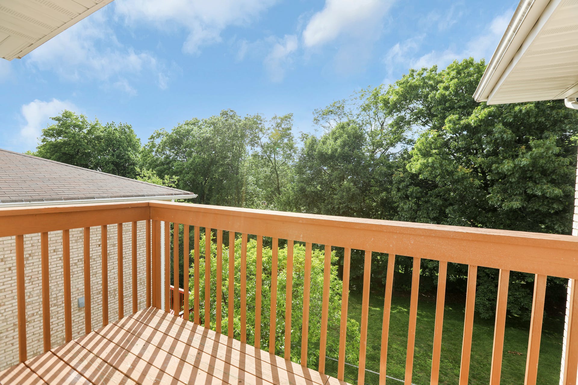 2461A Rossett St. 