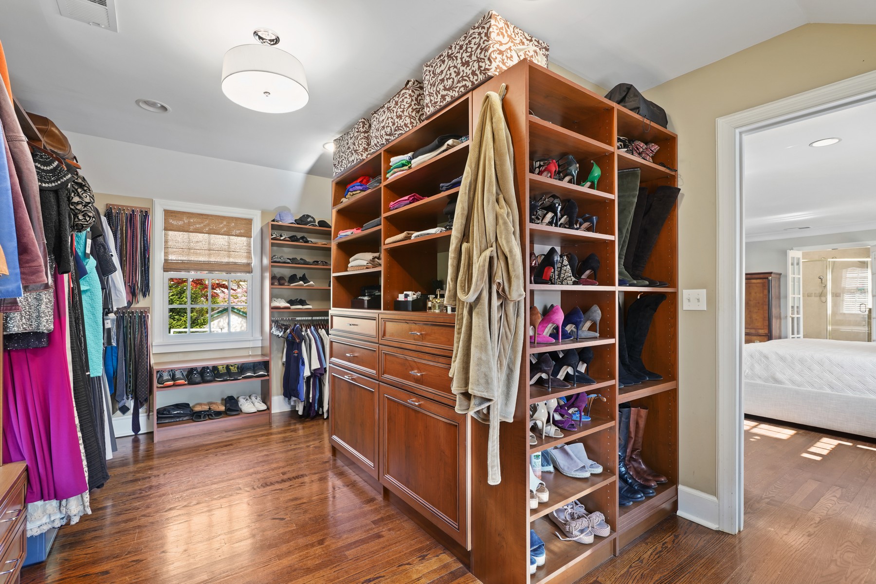 16 Greenview Way
