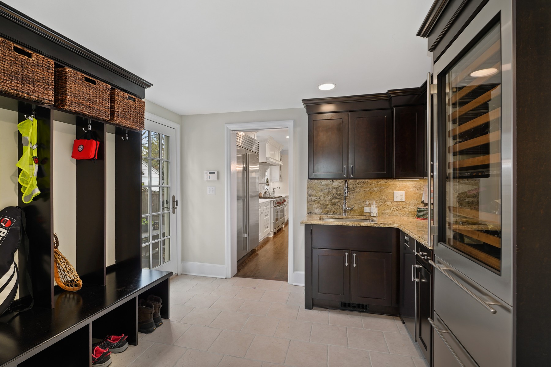 16 Greenview Way