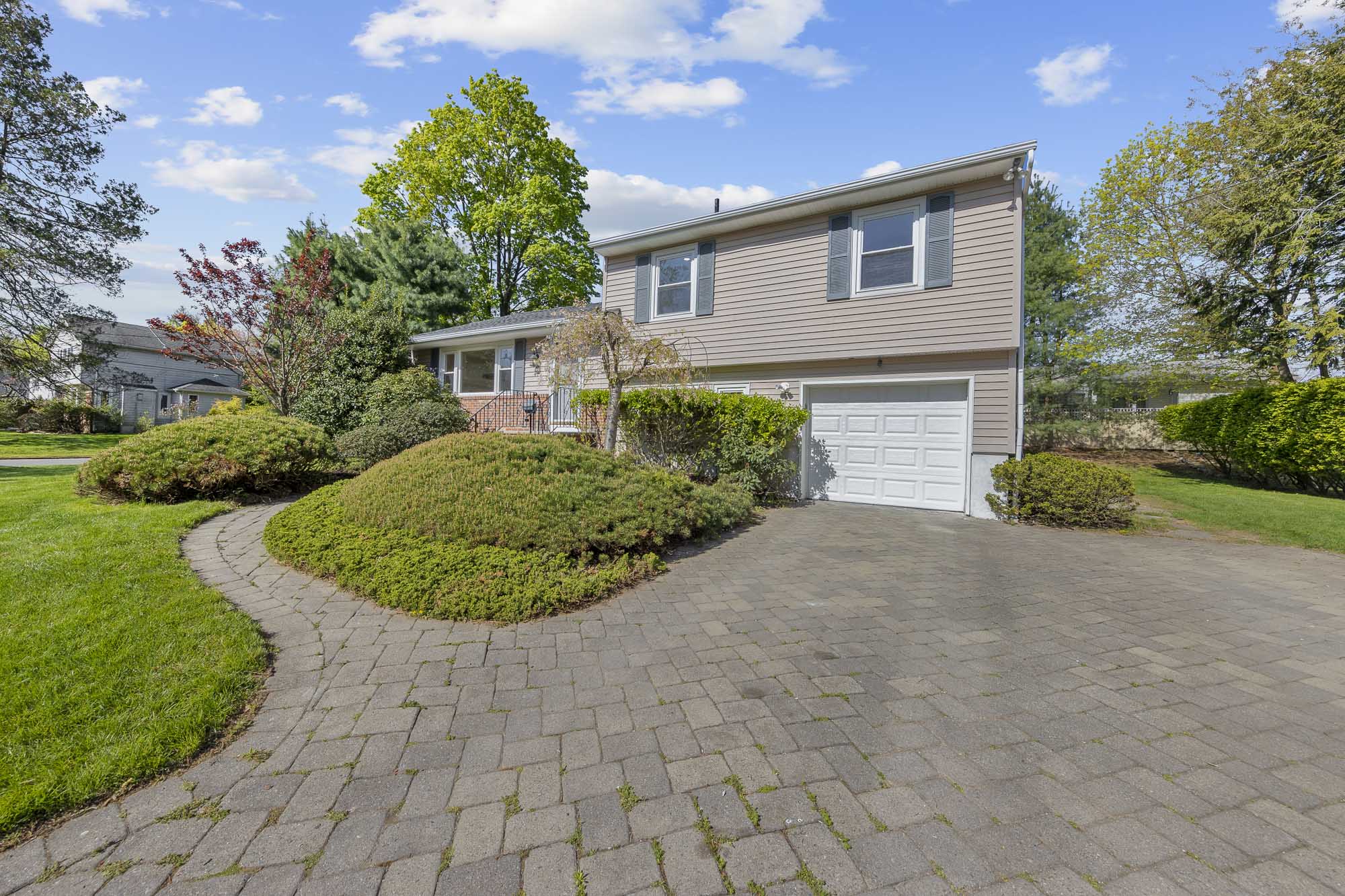 47 Pierce Avenue