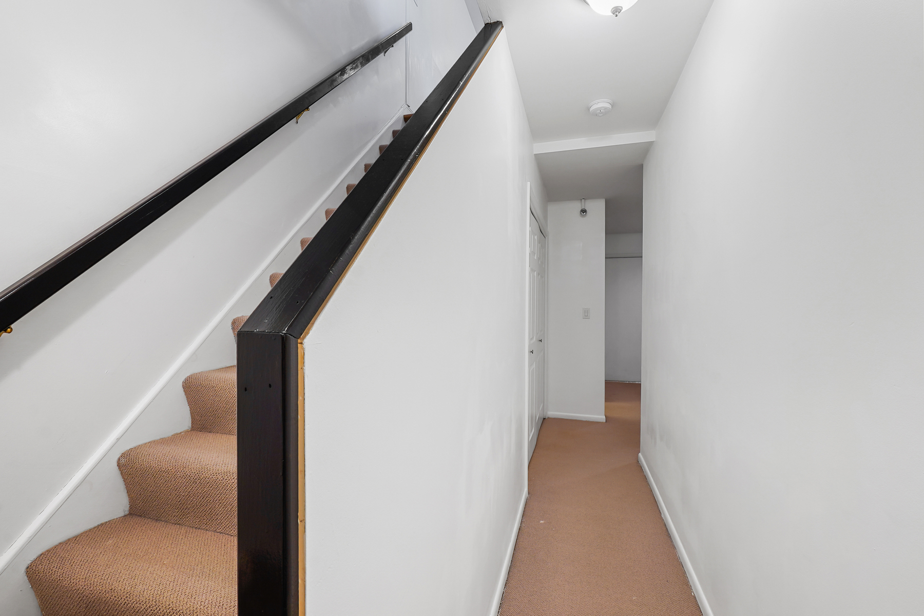1566 Anderson Avenue Unit E Hilltop Court