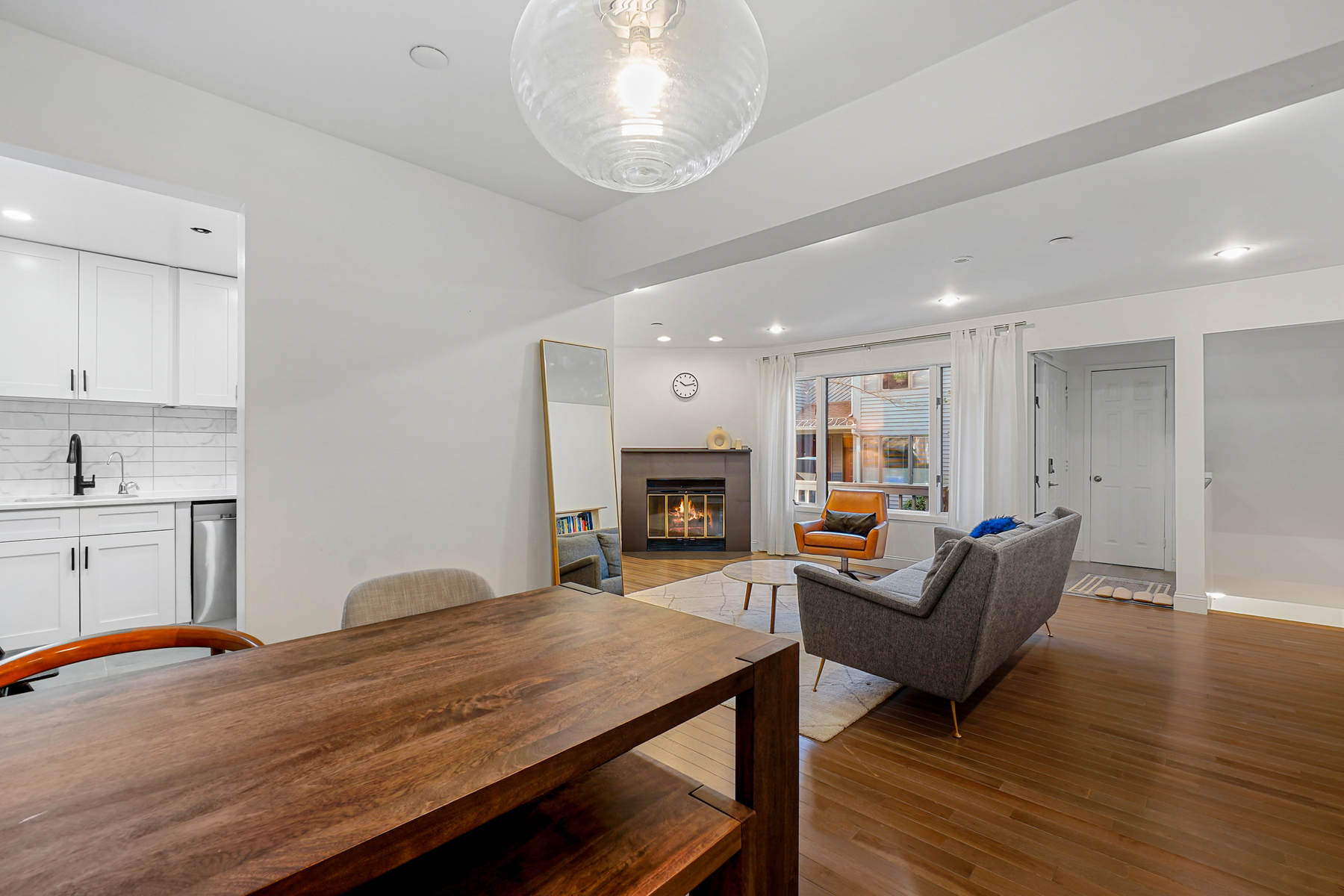 1566 Anderson Avenue Unit E Hilltop Court
