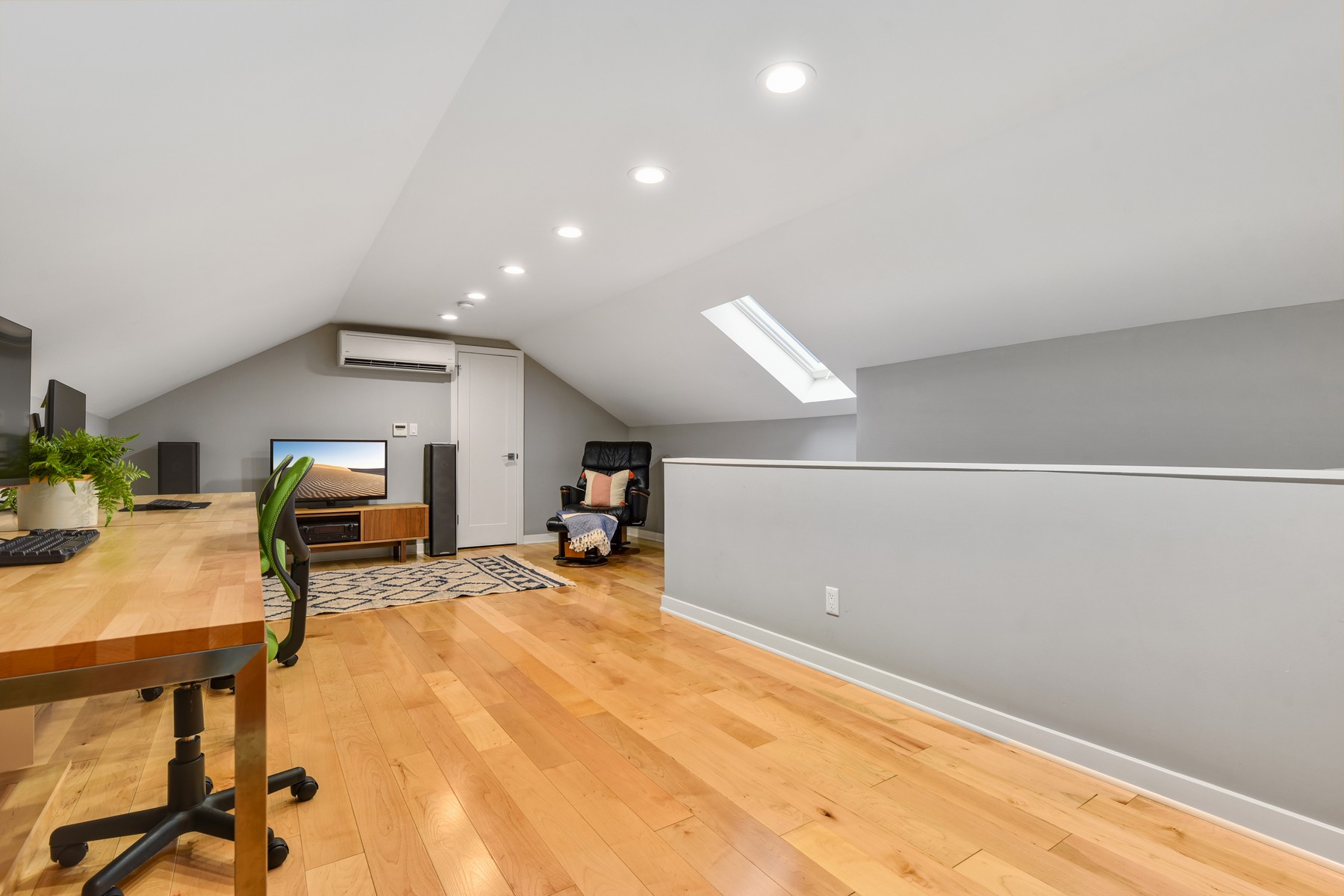 114 South Mountain Avenue