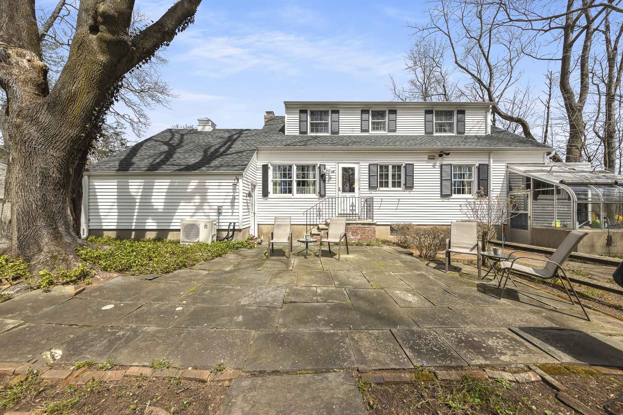 13 Provost Dr