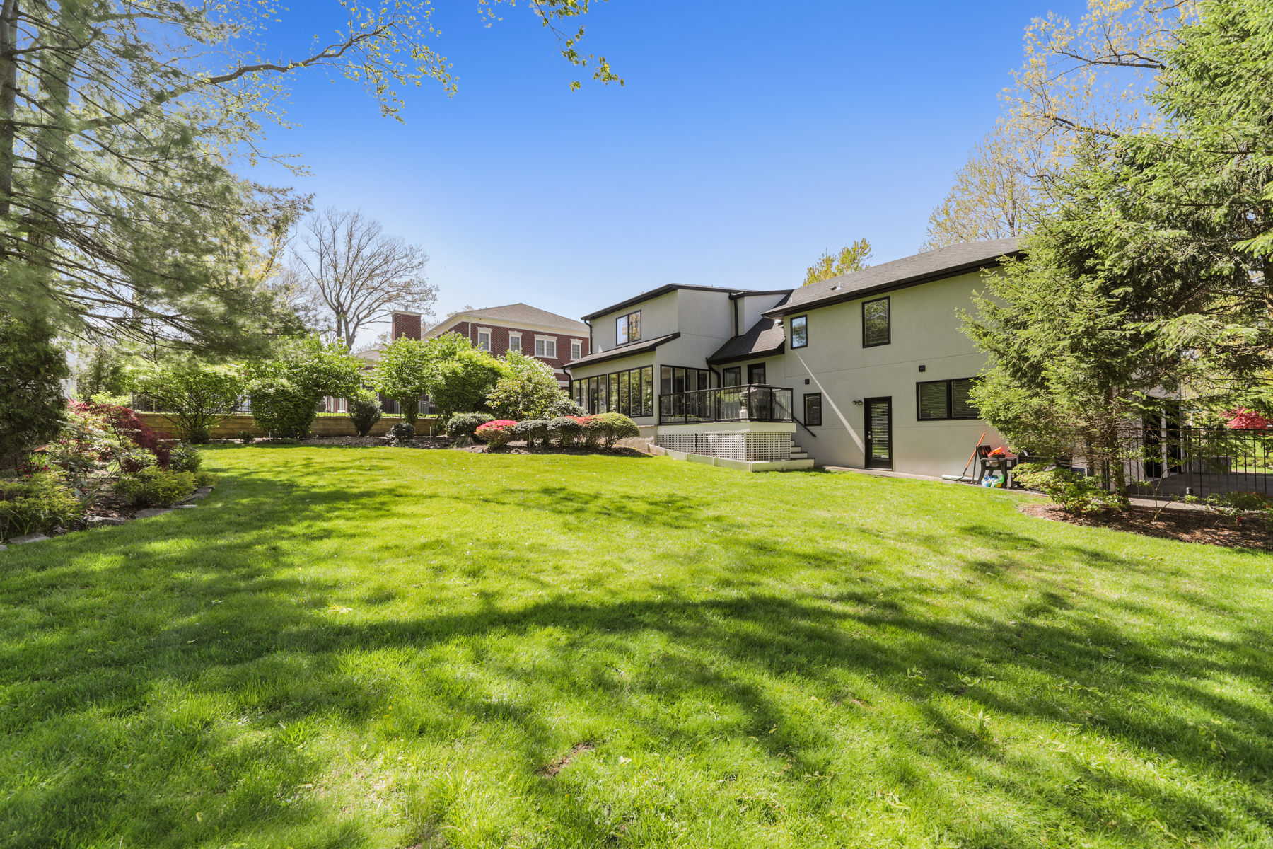 15 Kim Hunter Rd