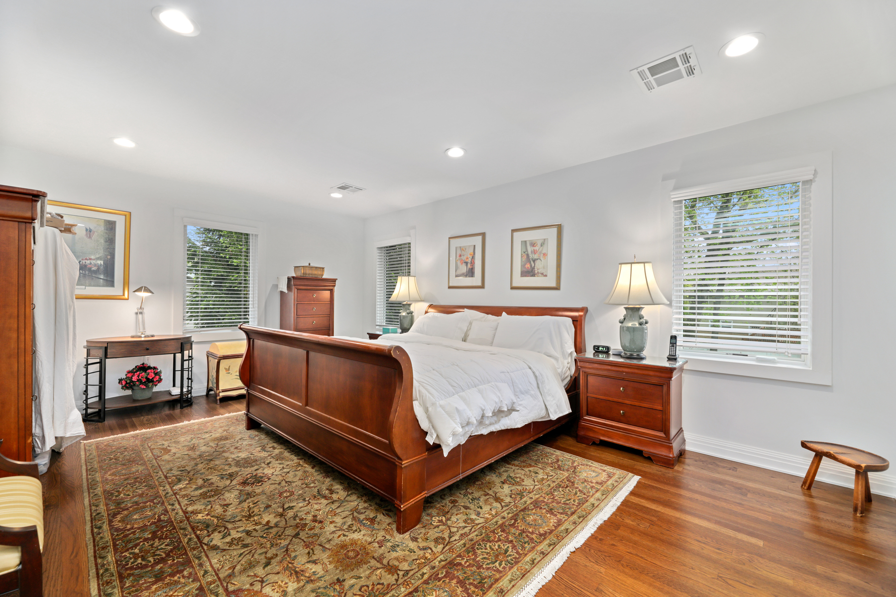 15 Kim Hunter Rd
