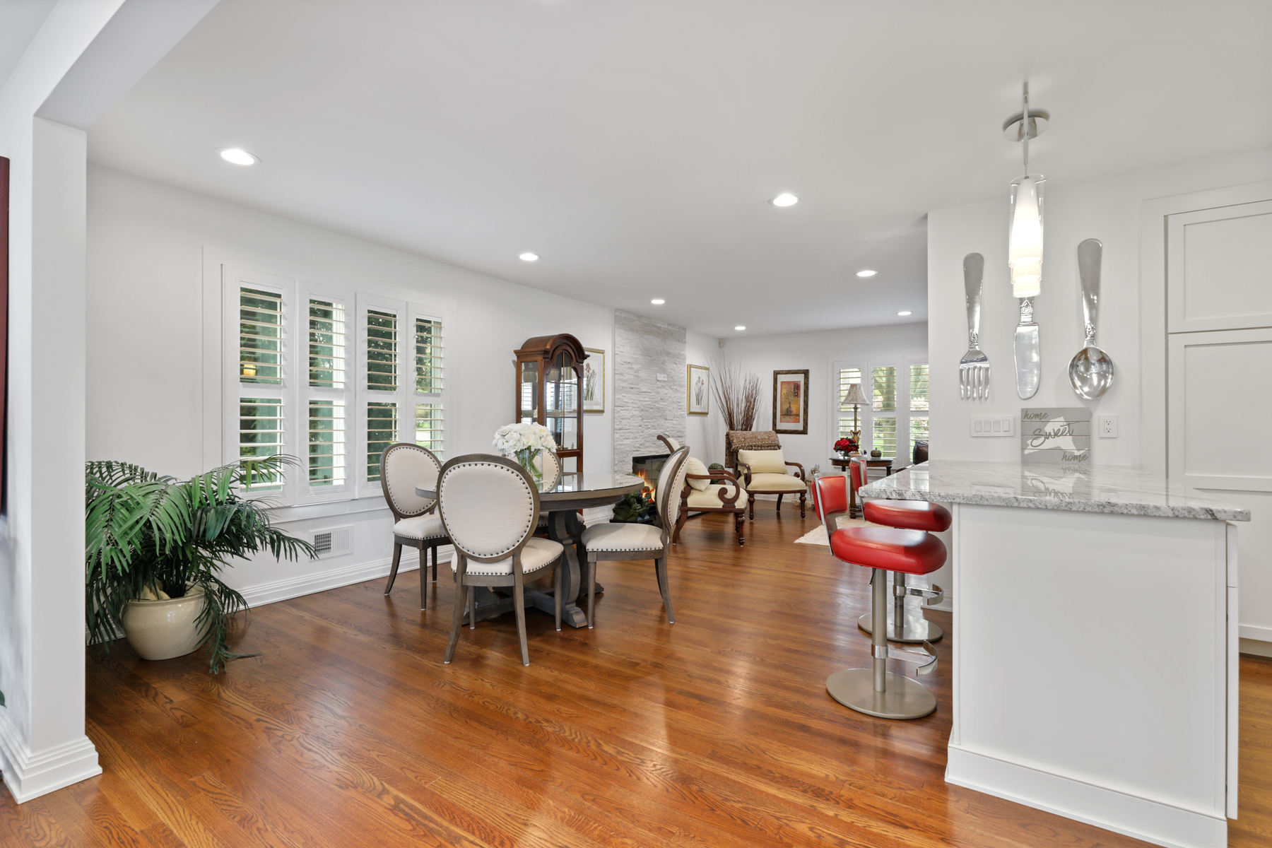 15 Kim Hunter Rd