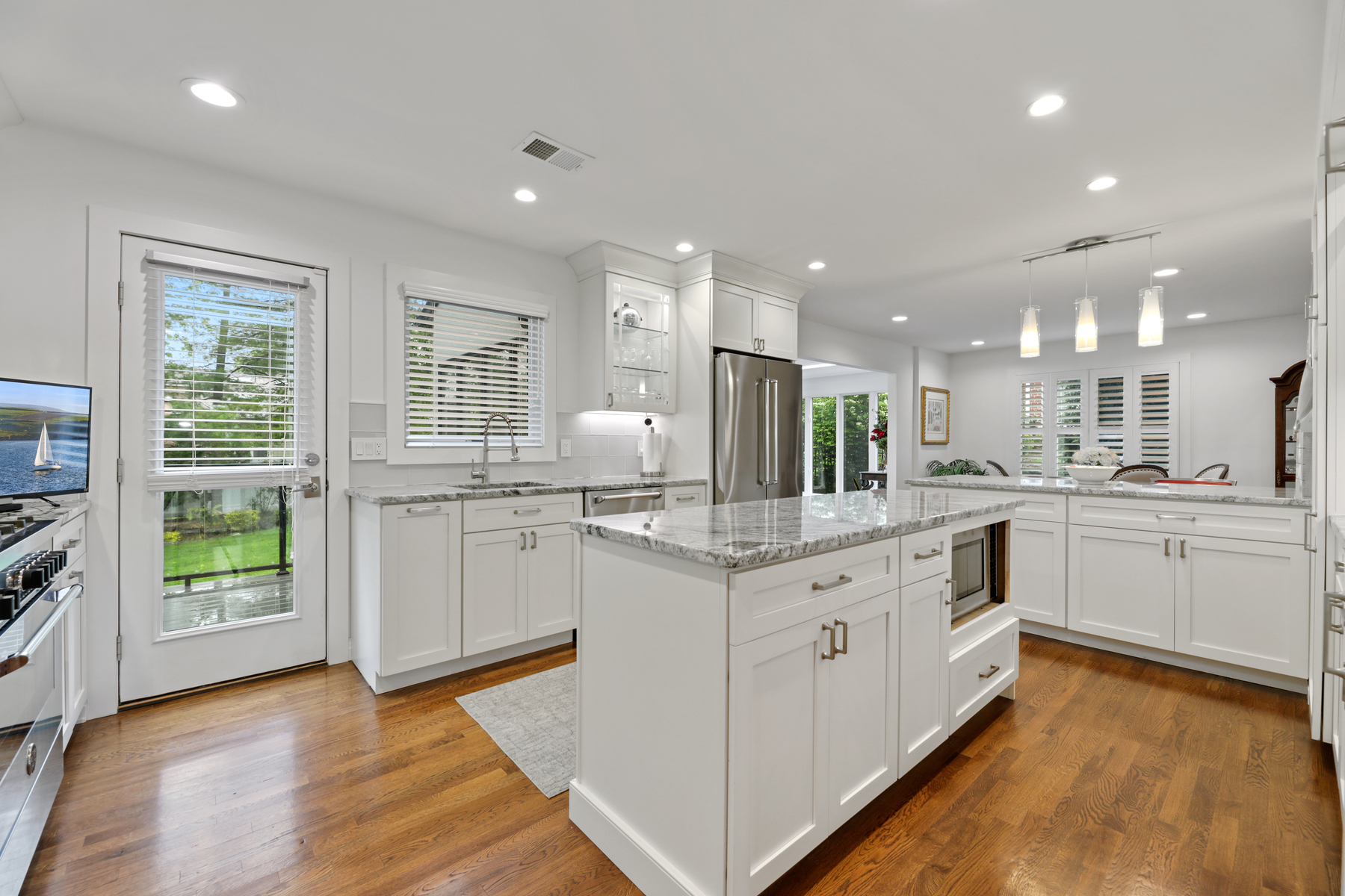 15 Kim Hunter Rd