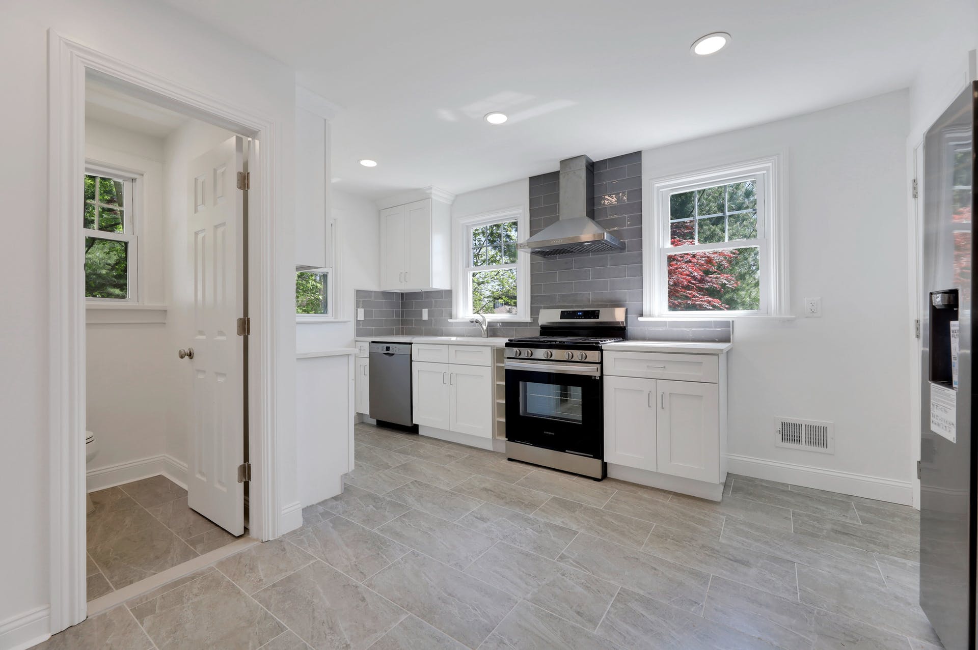 177 Riveredge Rd