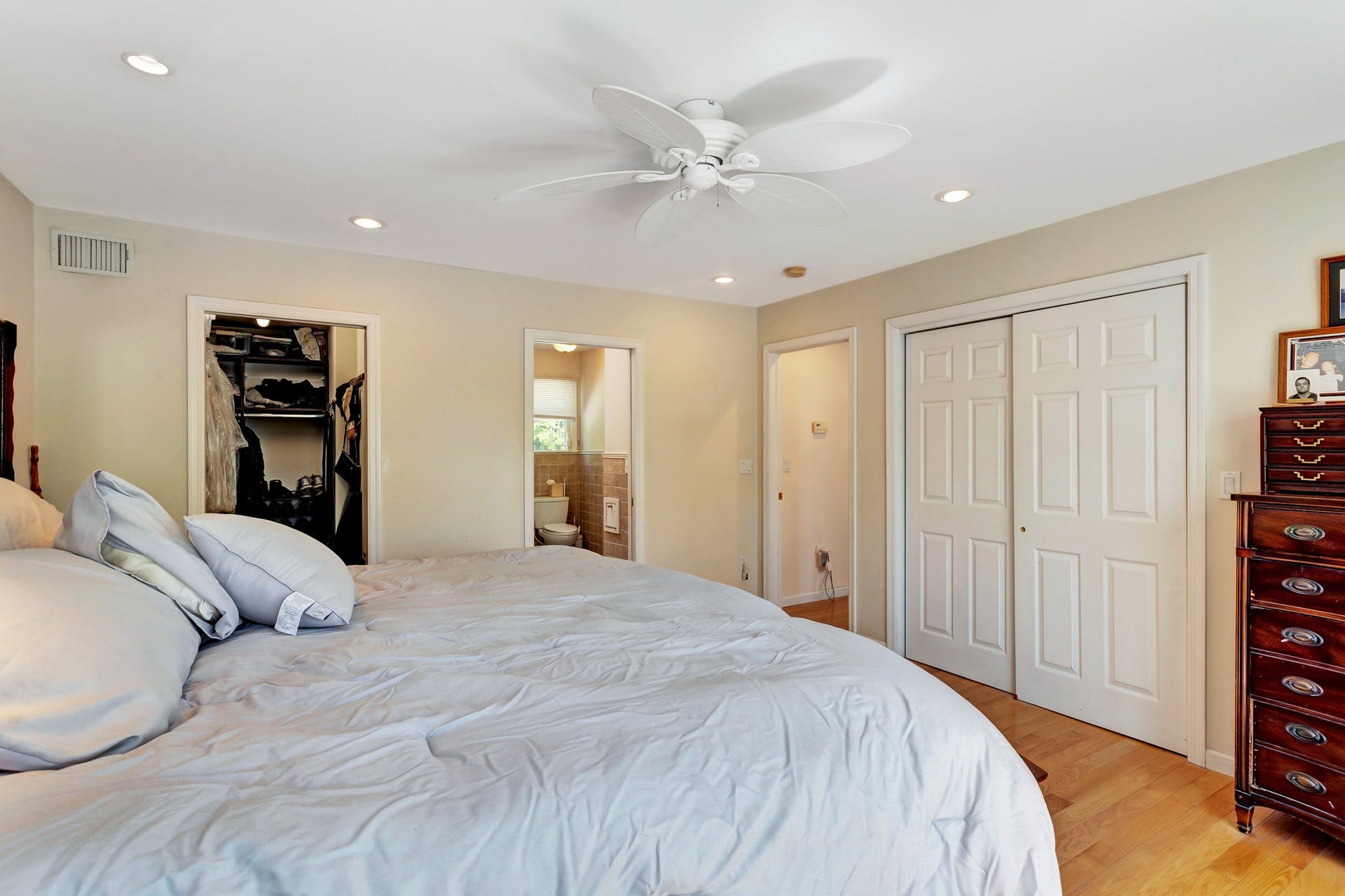 313 Oradell Ave