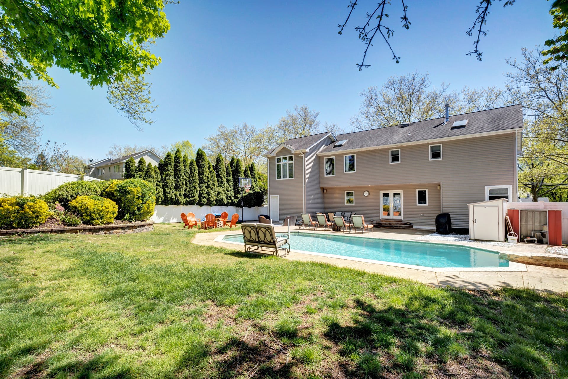 313 Oradell Ave