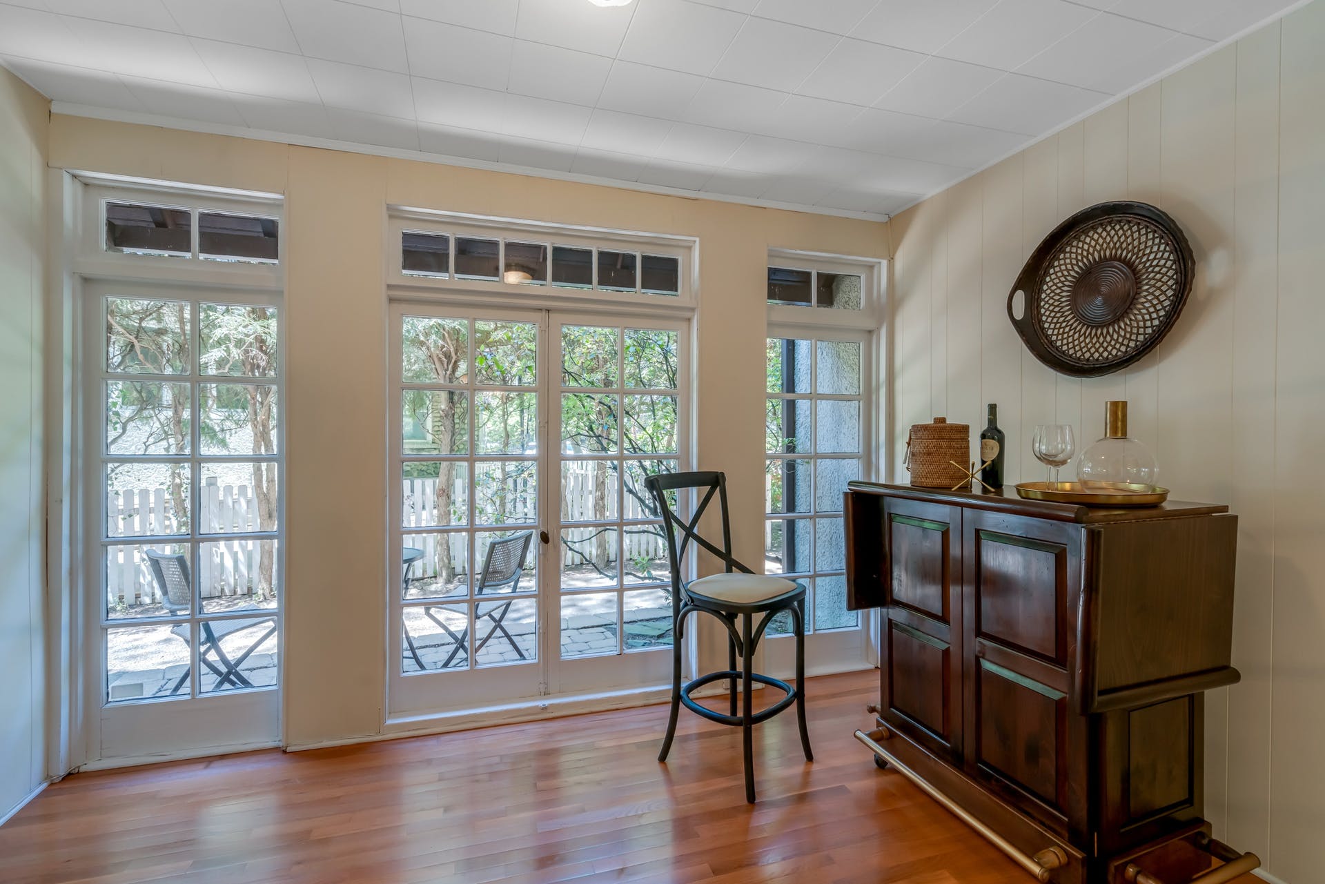 330 Wastena Terrace