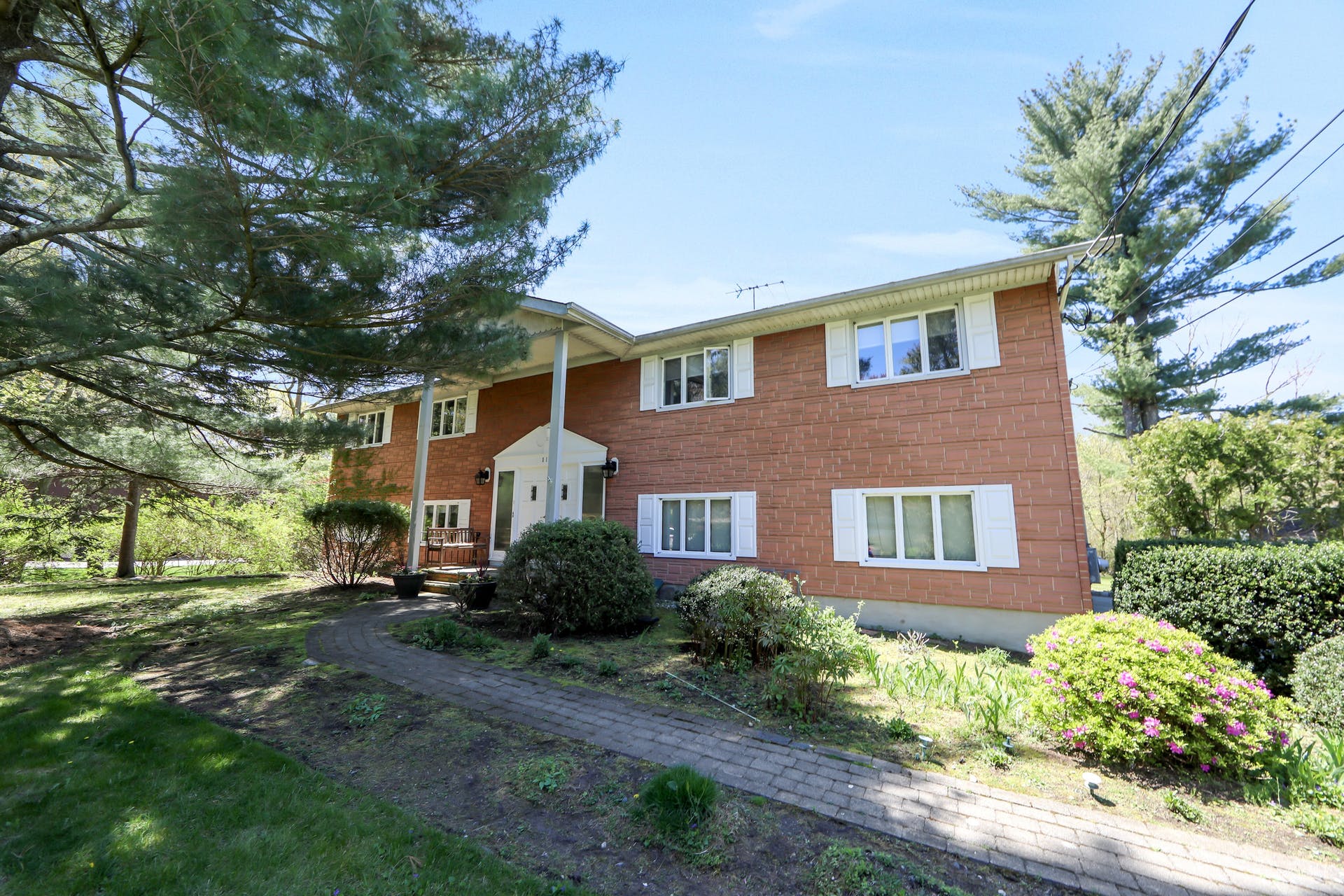 115 Helen Court