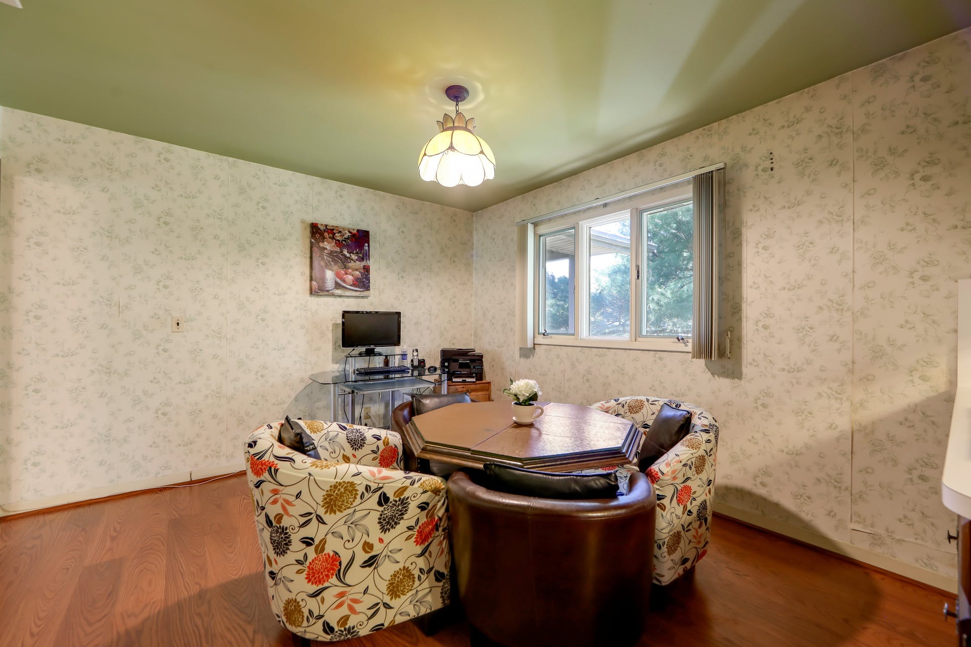 115 Helen Court