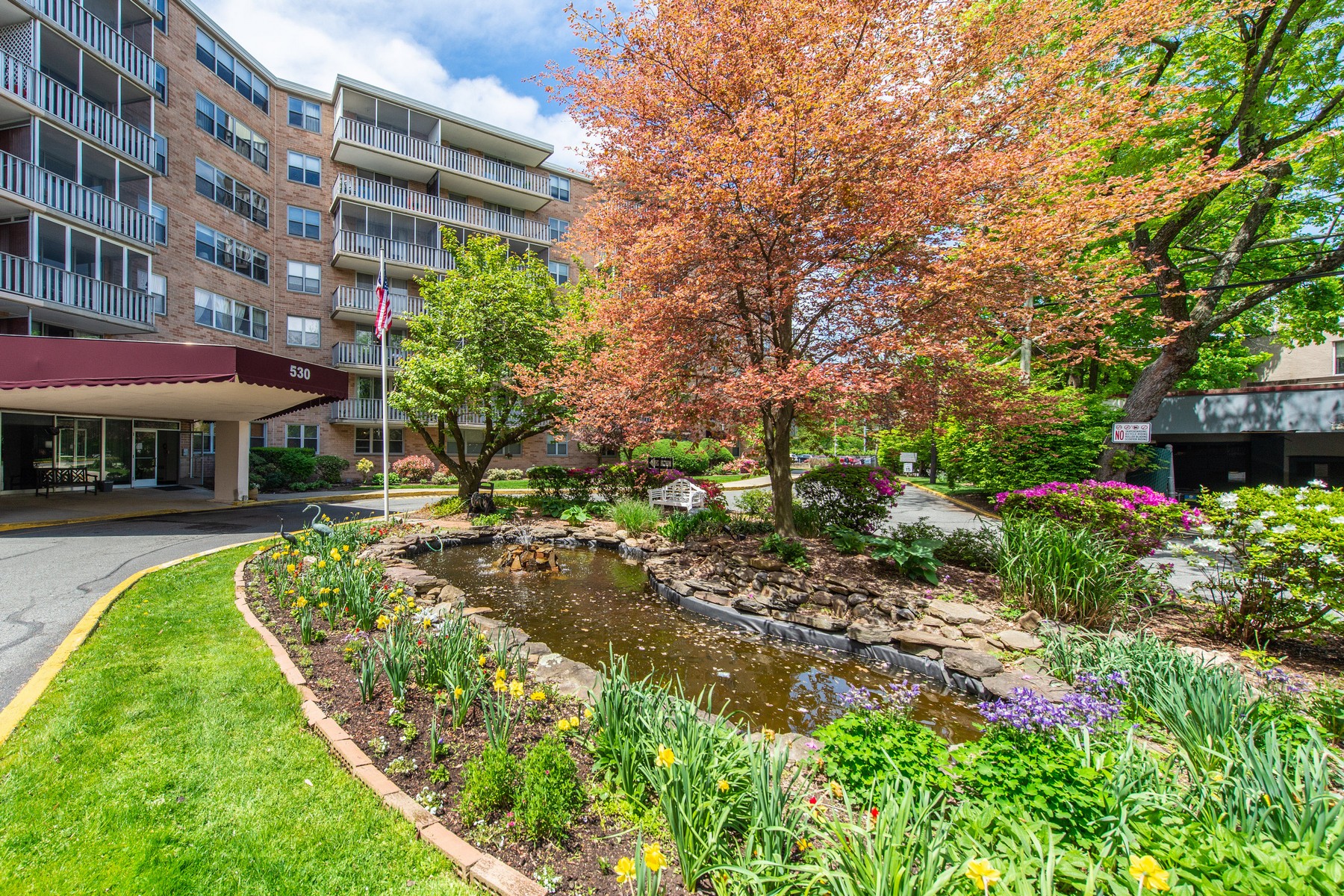 530 Valley Road Apt. 3E