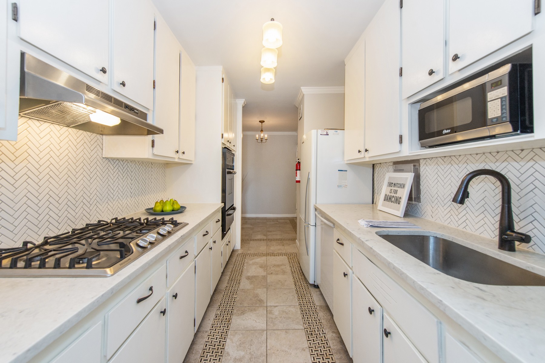 530 Valley Road Apt. 3E