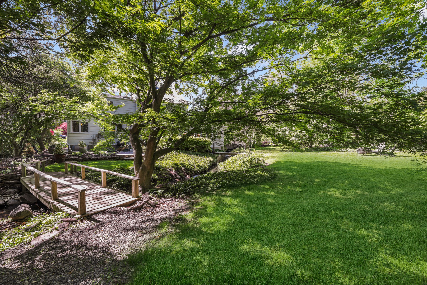14 Woodmont Road
