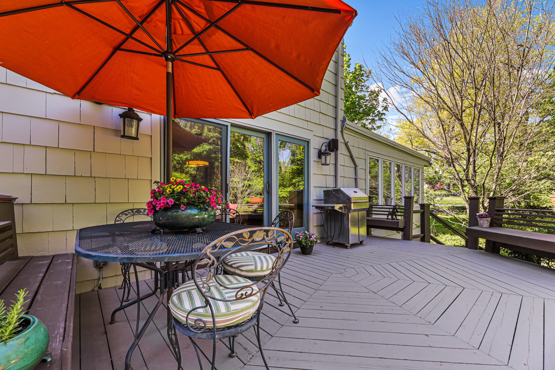 14 Woodmont Road