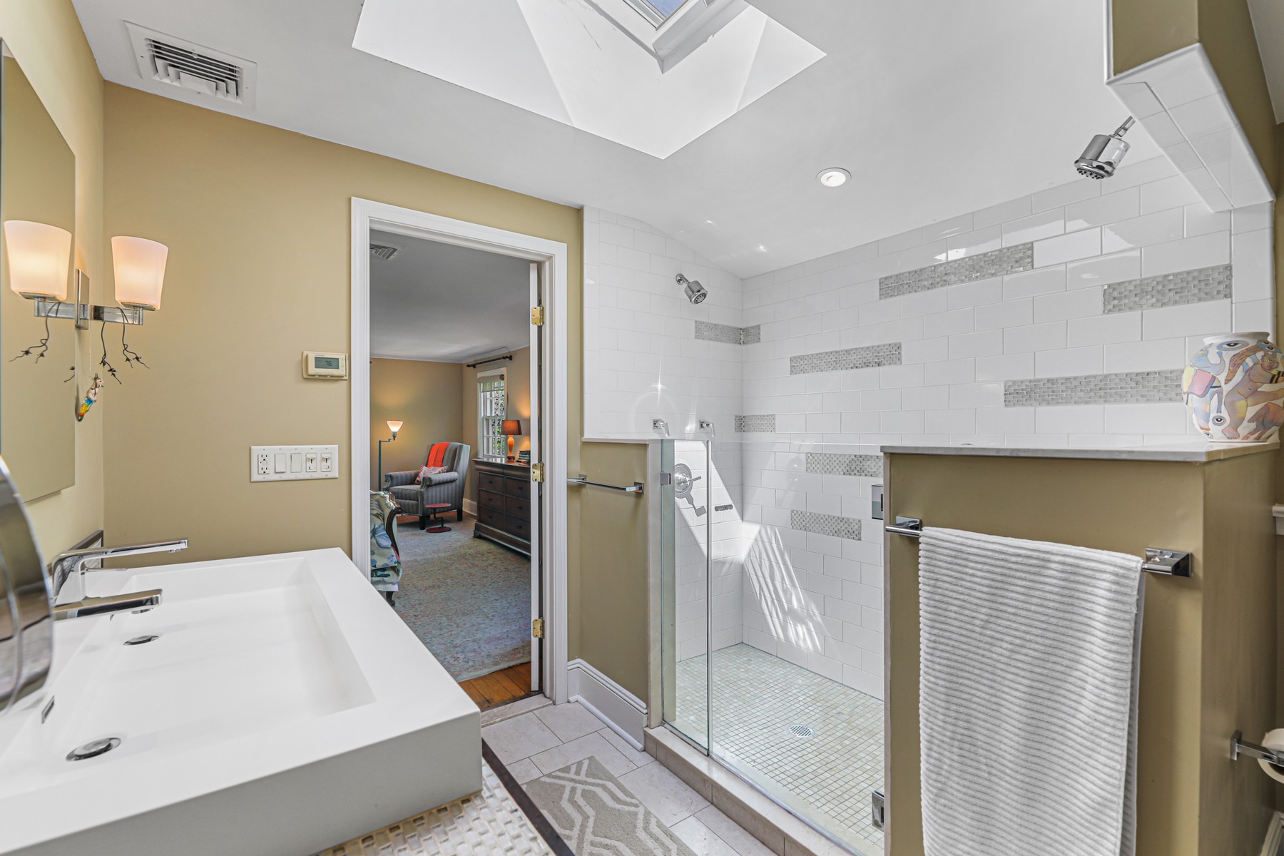 14 Woodmont Road