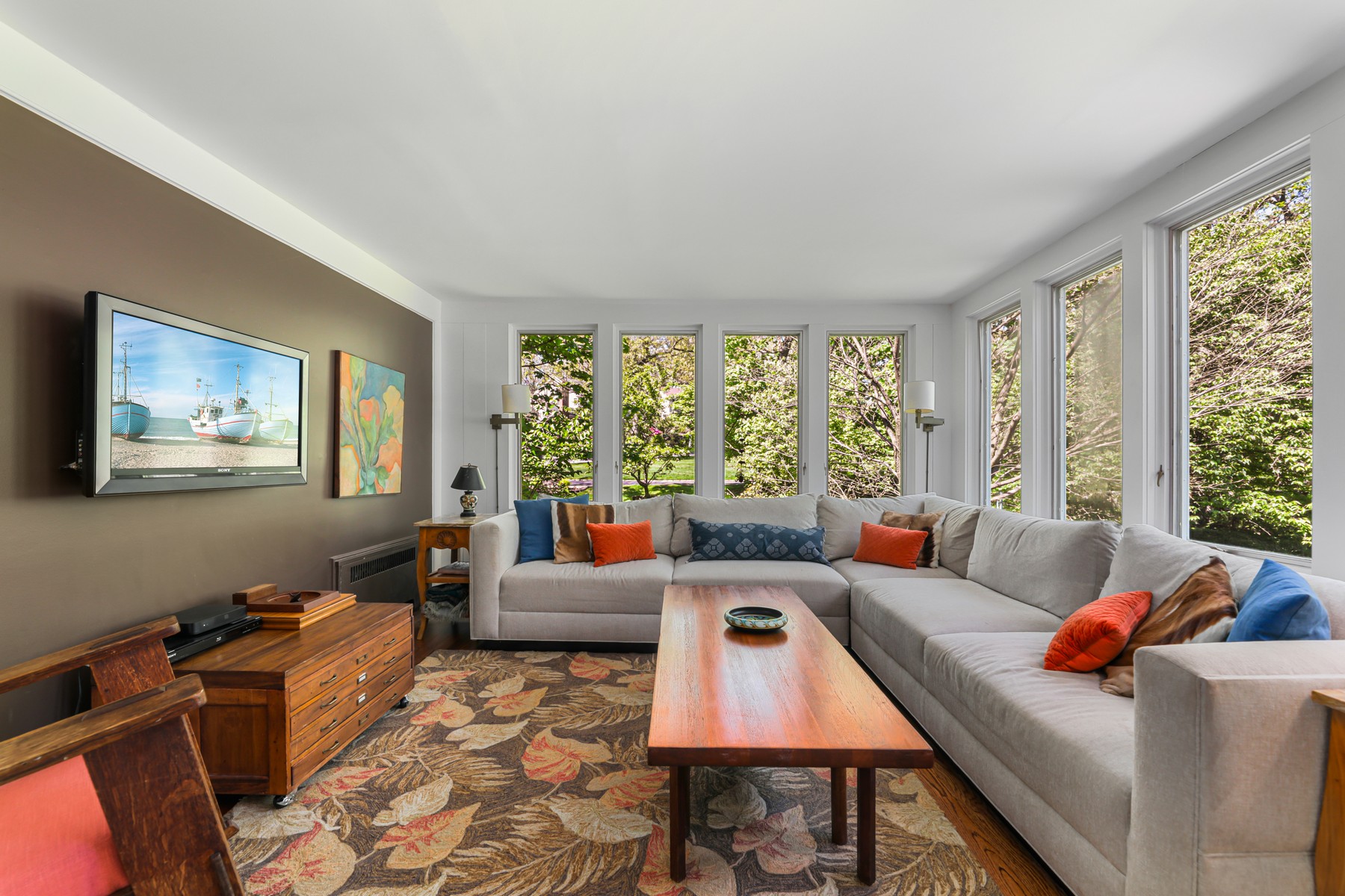 14 Woodmont Road