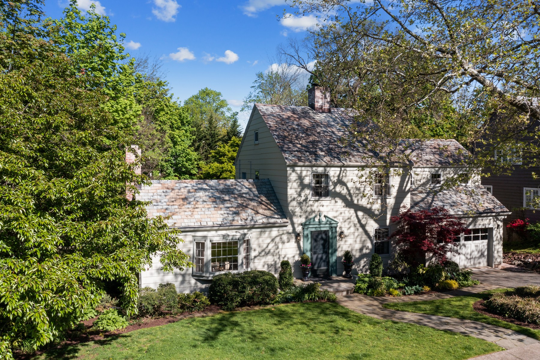 14 Woodmont Road