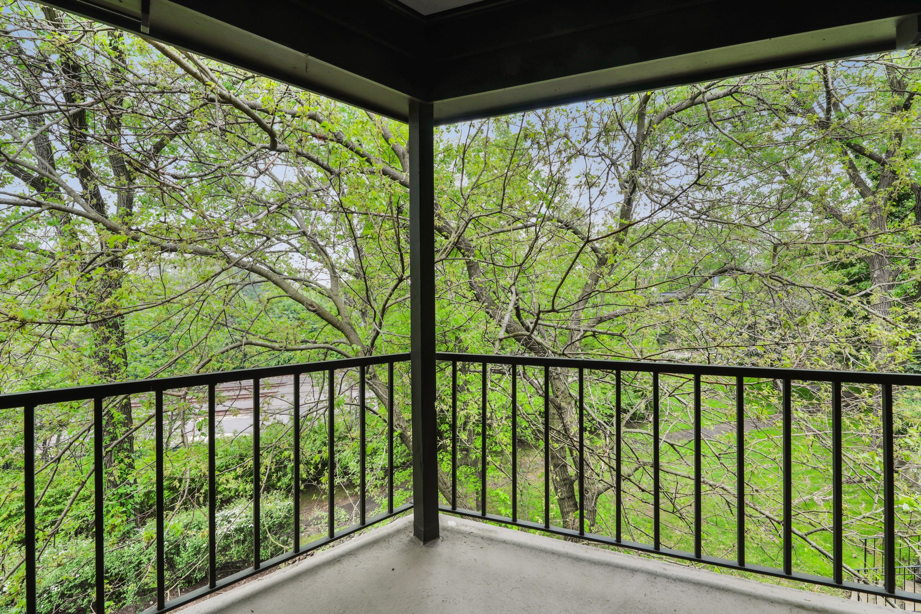 181 Long Hill Road, #10-6 