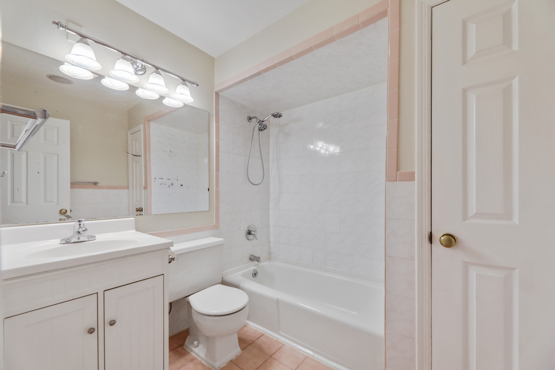 181 Long Hill Road, #10-6 