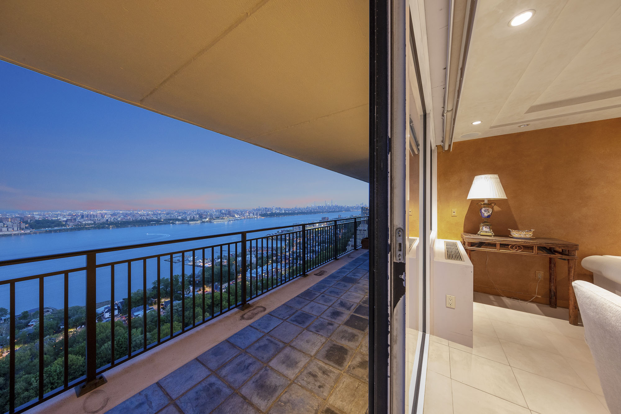 1500 Palisade Avenue  #29A The Plaza