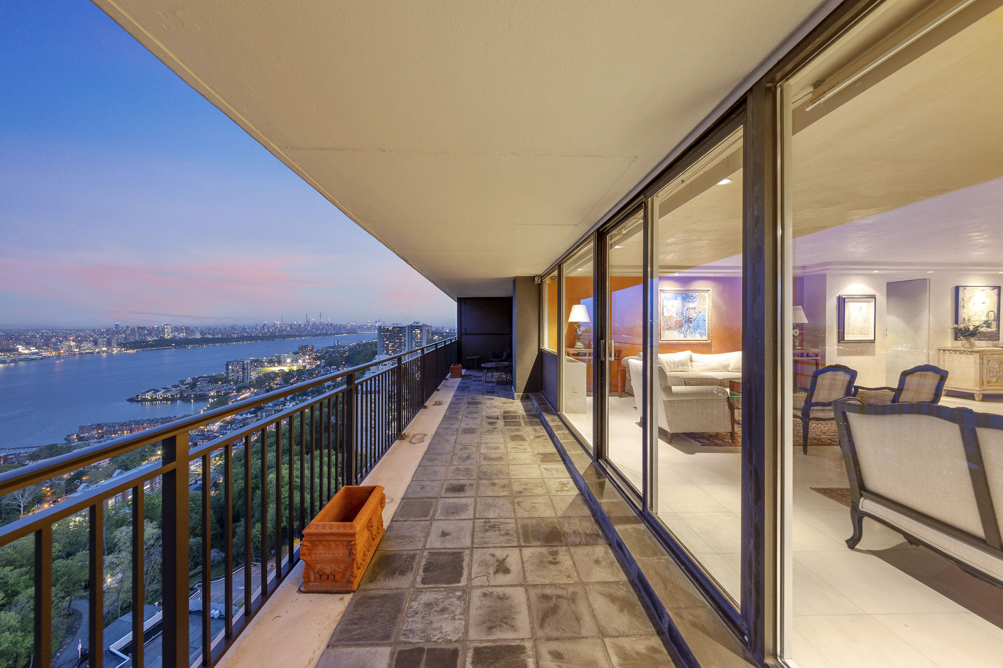 1500 Palisade Avenue  #29A The Plaza