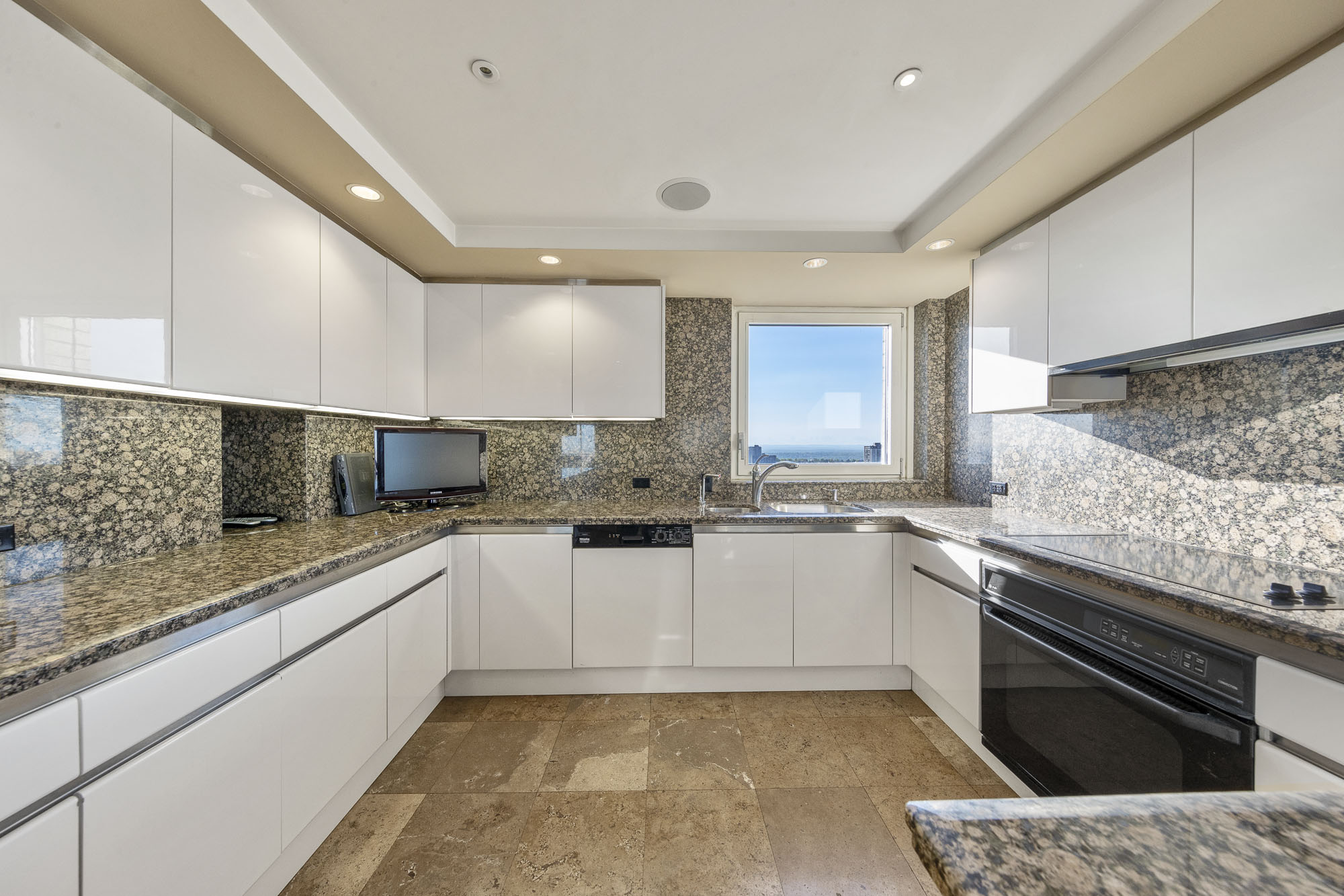 1500 Palisade Avenue  #29A The Plaza