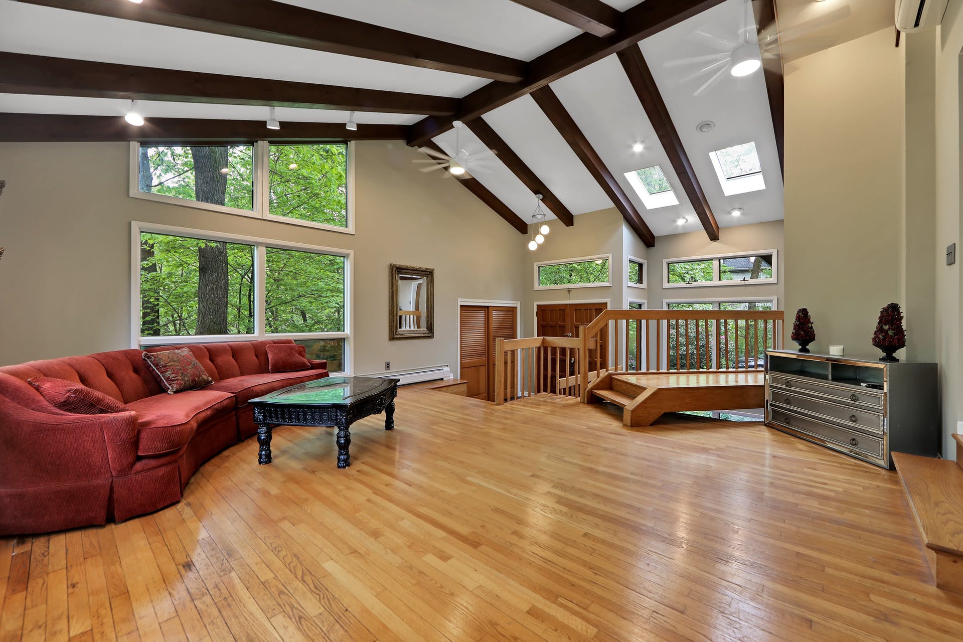 140 Skyline Drive