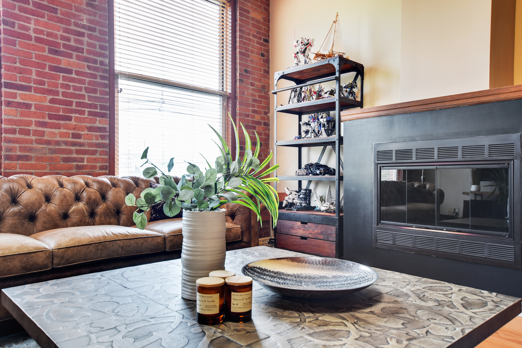 220 Main Street, #303