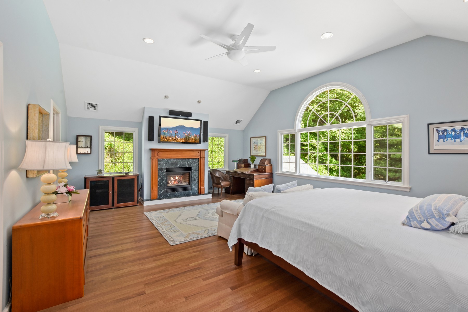 20 Edgecliff Road