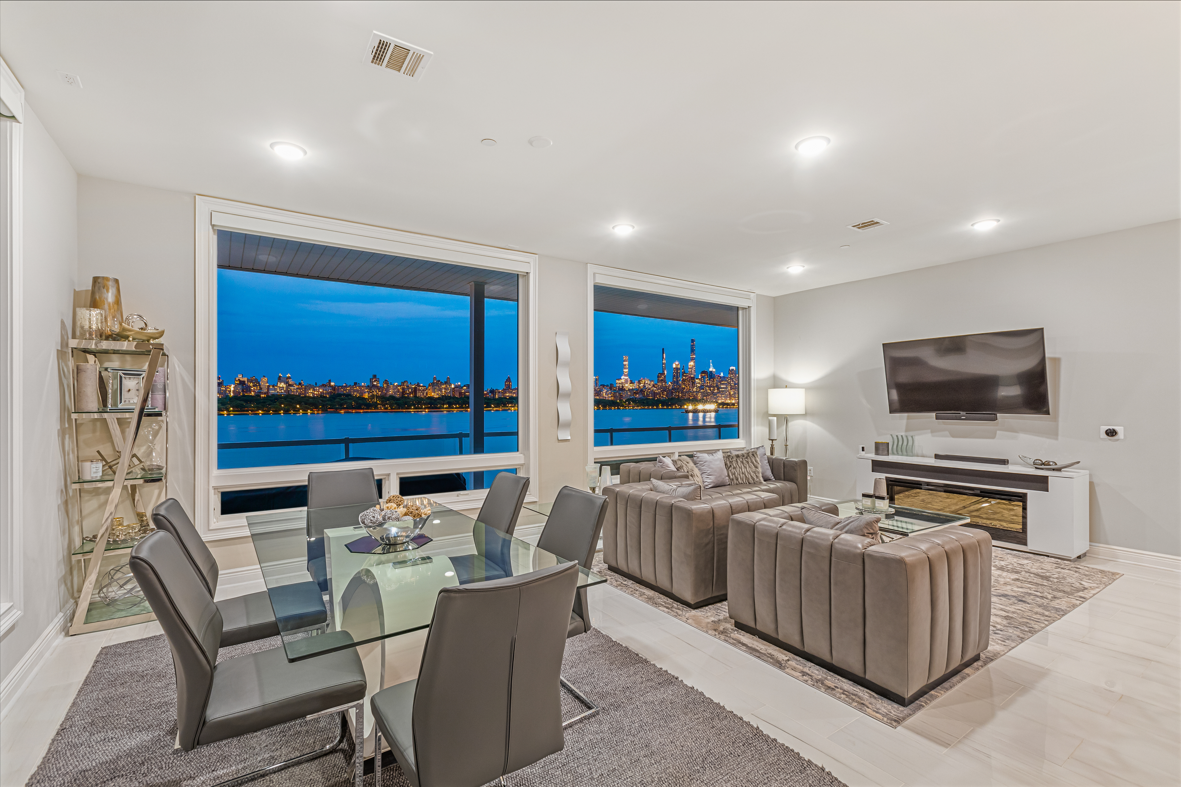 3 Somerset Lane, #611 